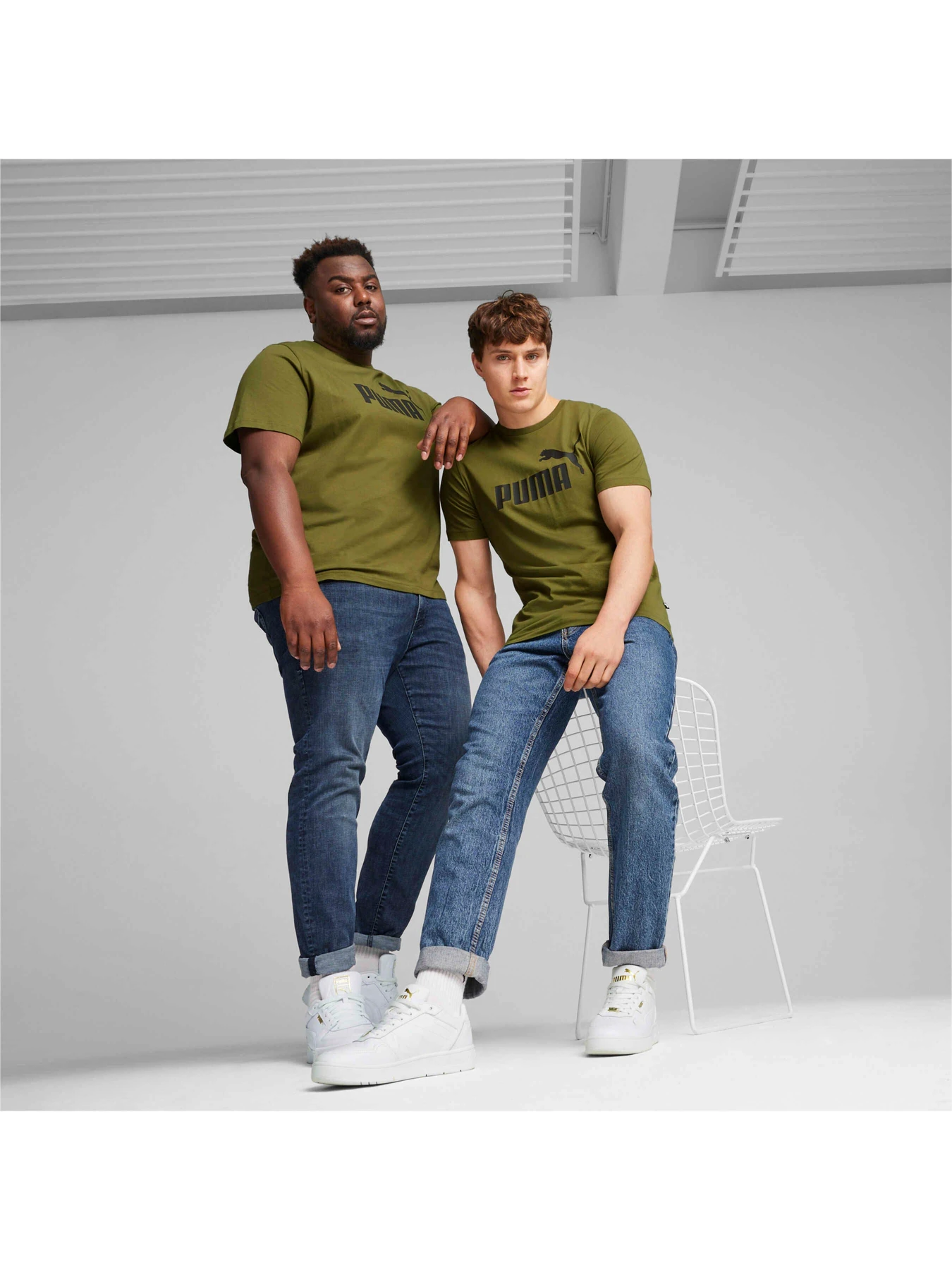 Футболки і поло PUMA Ess Logo Tee модель 586667 Фото