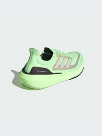 Кроссовки Adidas Ultraboost модель IE3333 Фото