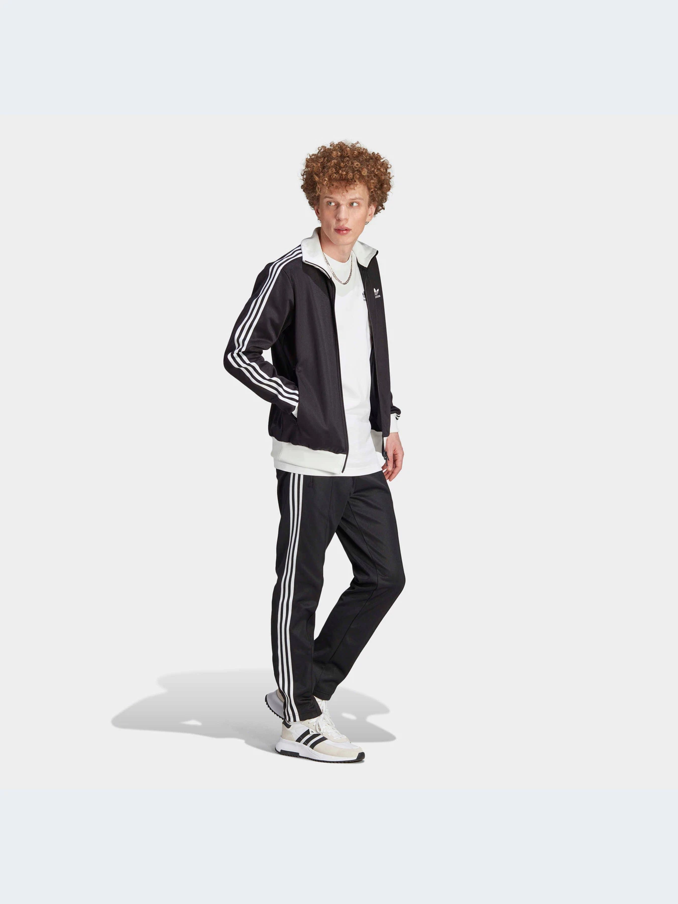Худи и свитшоты Adidas модель II5763 Худи и свитшоты Adidas модель II5763 Фото