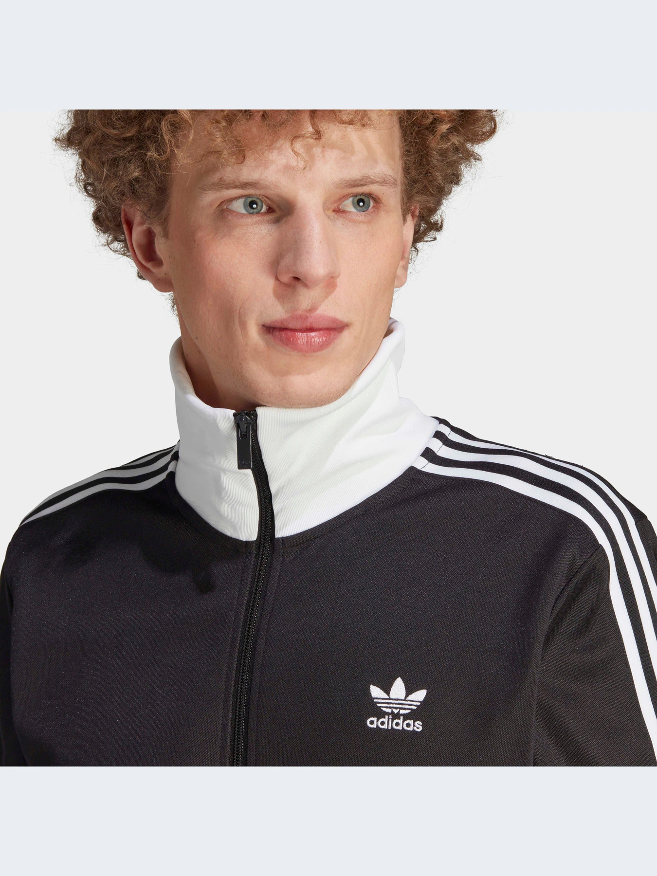 Худи и свитшоты Adidas модель II5763 Худи и свитшоты Adidas модель II5763 Фото