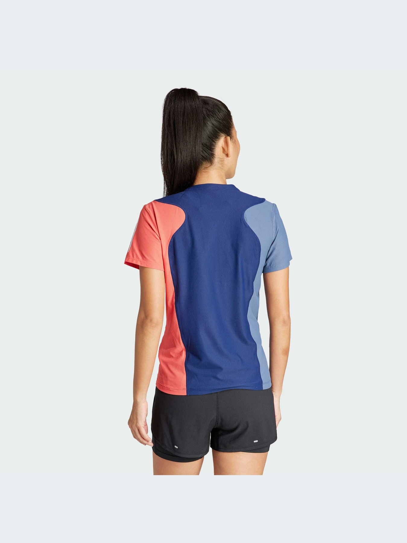 Футболки и поло Adidas модель IK5008 Футболки и поло Adidas модель IK5008 Фото