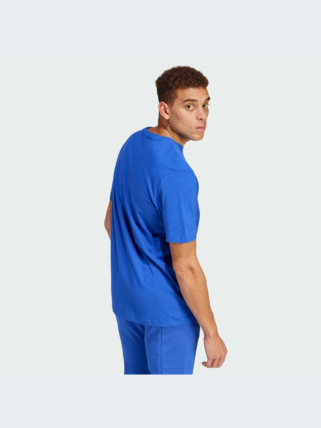 Футболки і поло Adidas модель IR9171 Футболки і поло Adidas модель IR9171 Фото