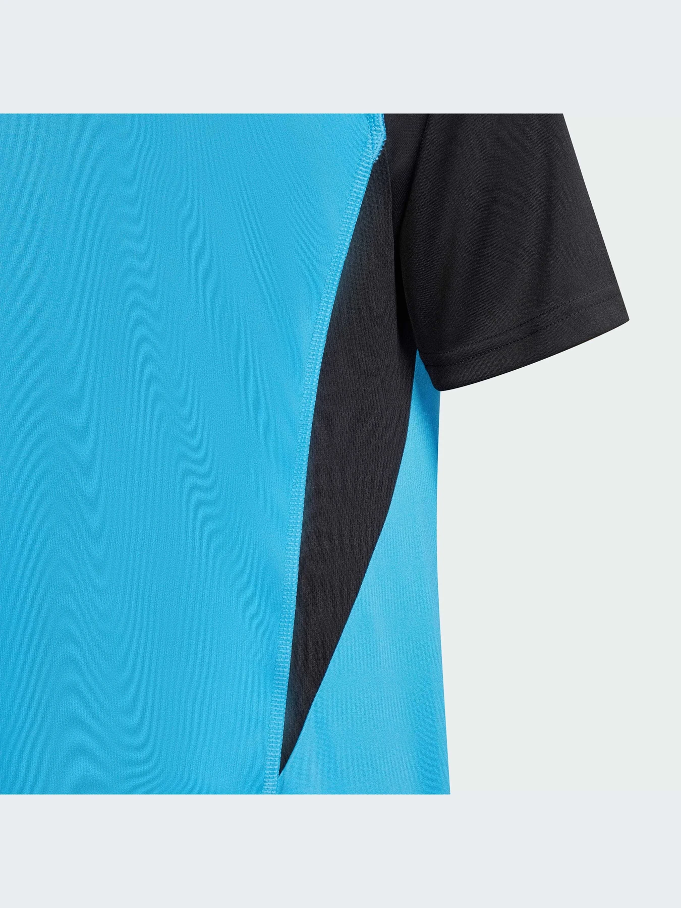 Футболки и поло Adidas Tiro модель IP9161 Футболки и поло Adidas Tiro модель IP9161 Фото
