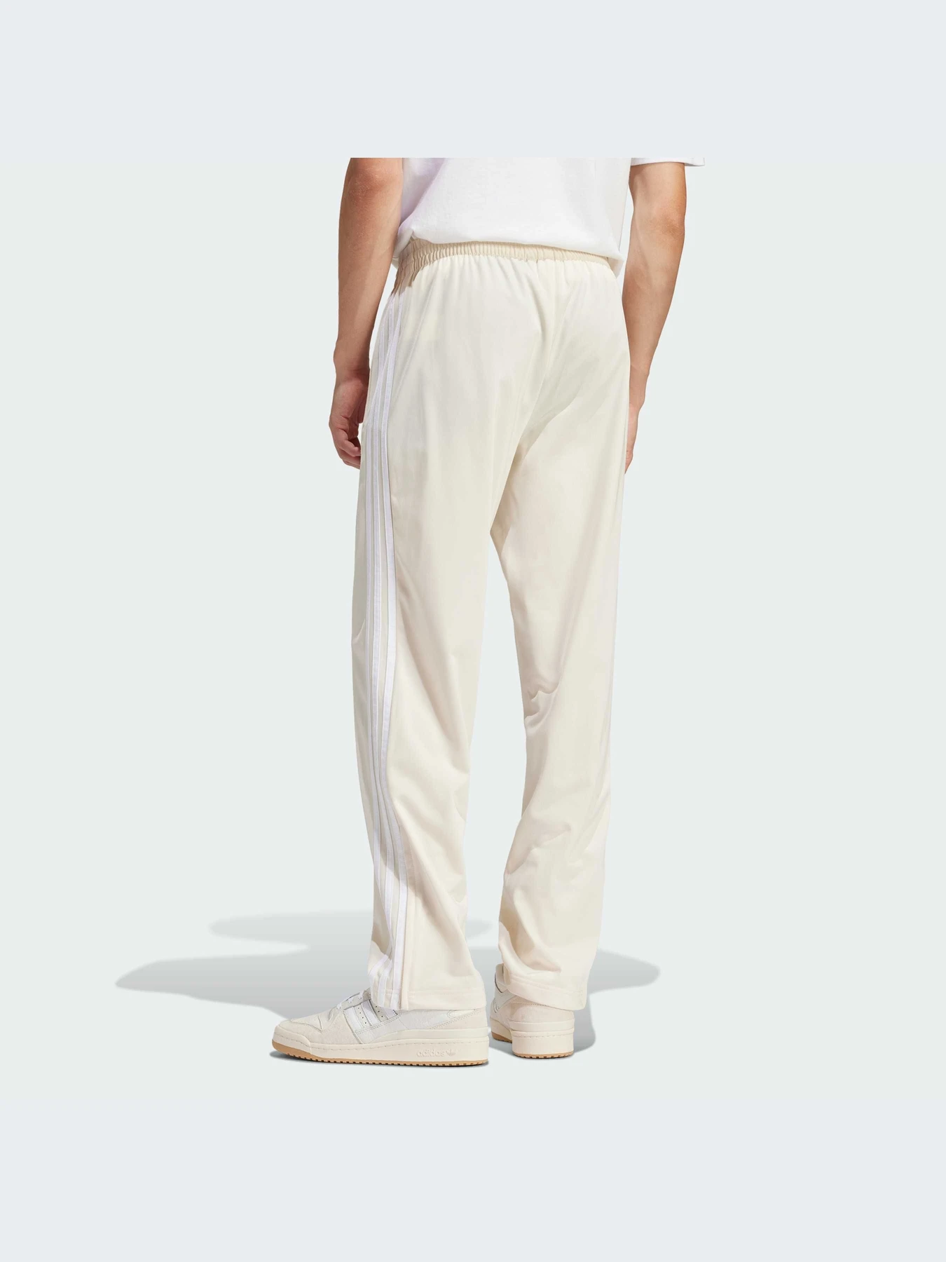 Брюки Adidas модель IM9477 Брюки Adidas модель IM9477 Фото
