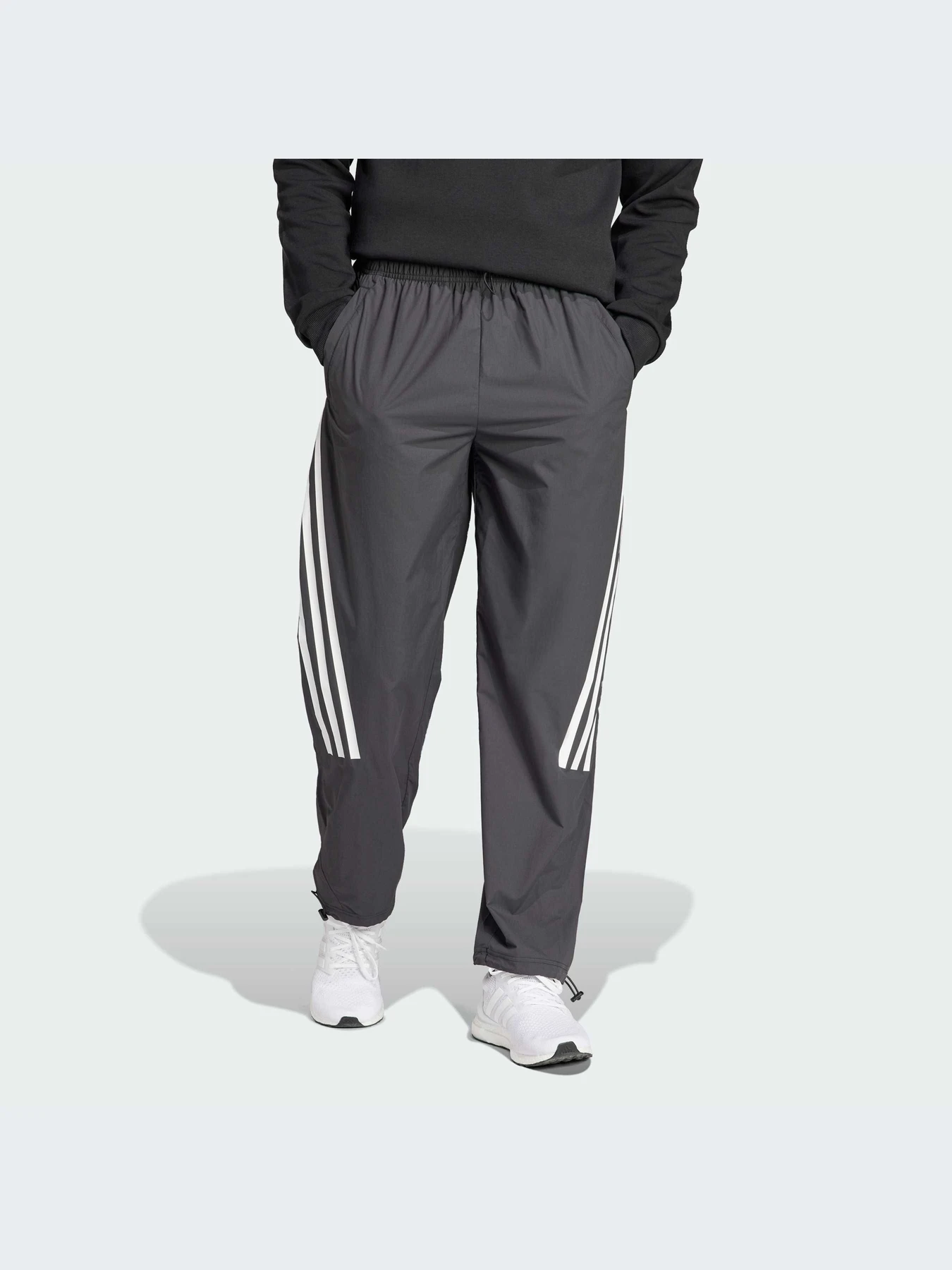 Брюки Adidas модель IN3308 Брюки Adidas модель IN3308 Фото