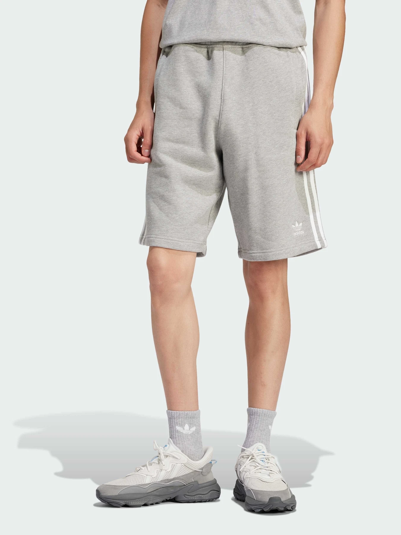 Шорты Adidas Adicolor модель IU2340 Фото