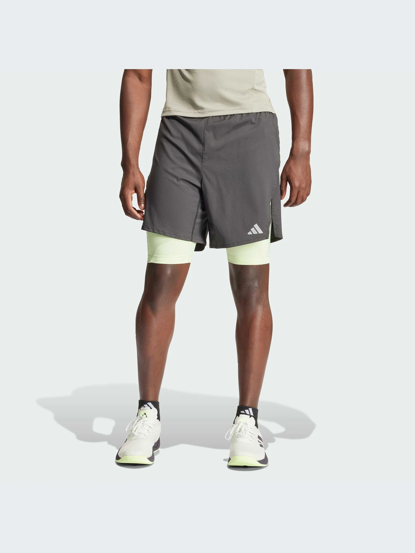 Шорты Adidas модель IS3695 Шорты Adidas модель IS3695 Фото