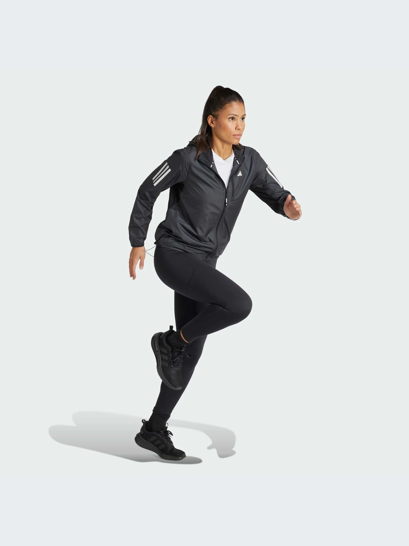 Куртки и дубленки Adidas модель IN1576 Куртки и дубленки Adidas модель IN1576 Фото