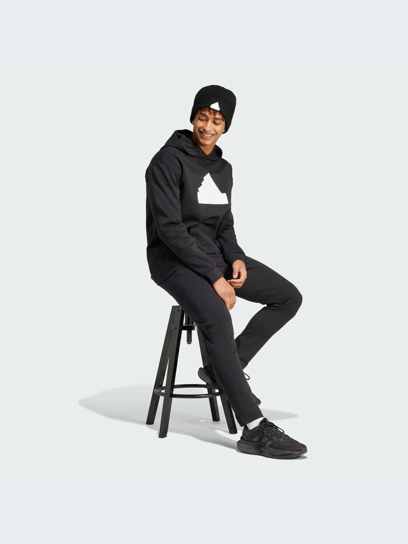 Штани Adidas модель IN3322 Штани Adidas модель IN3322 Фото