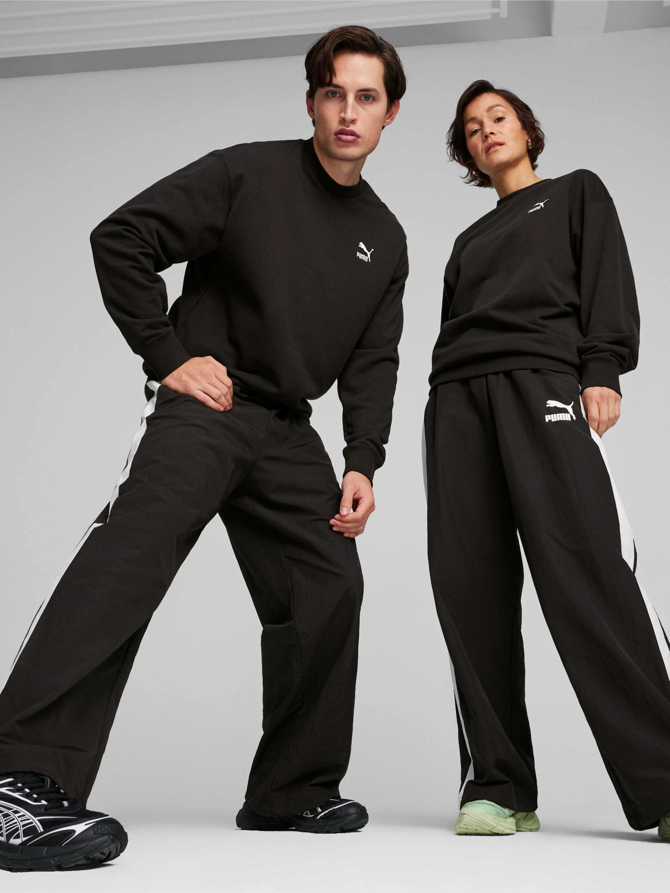 Штани PUMA T7 Oversized Track Pants модель 626931 Фото