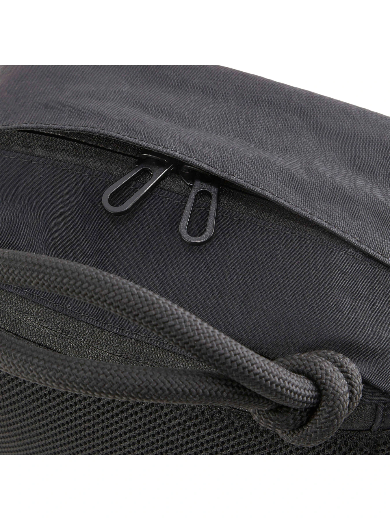 Сумки PUMA .bl Crossbody Bag модель 090396 Фото