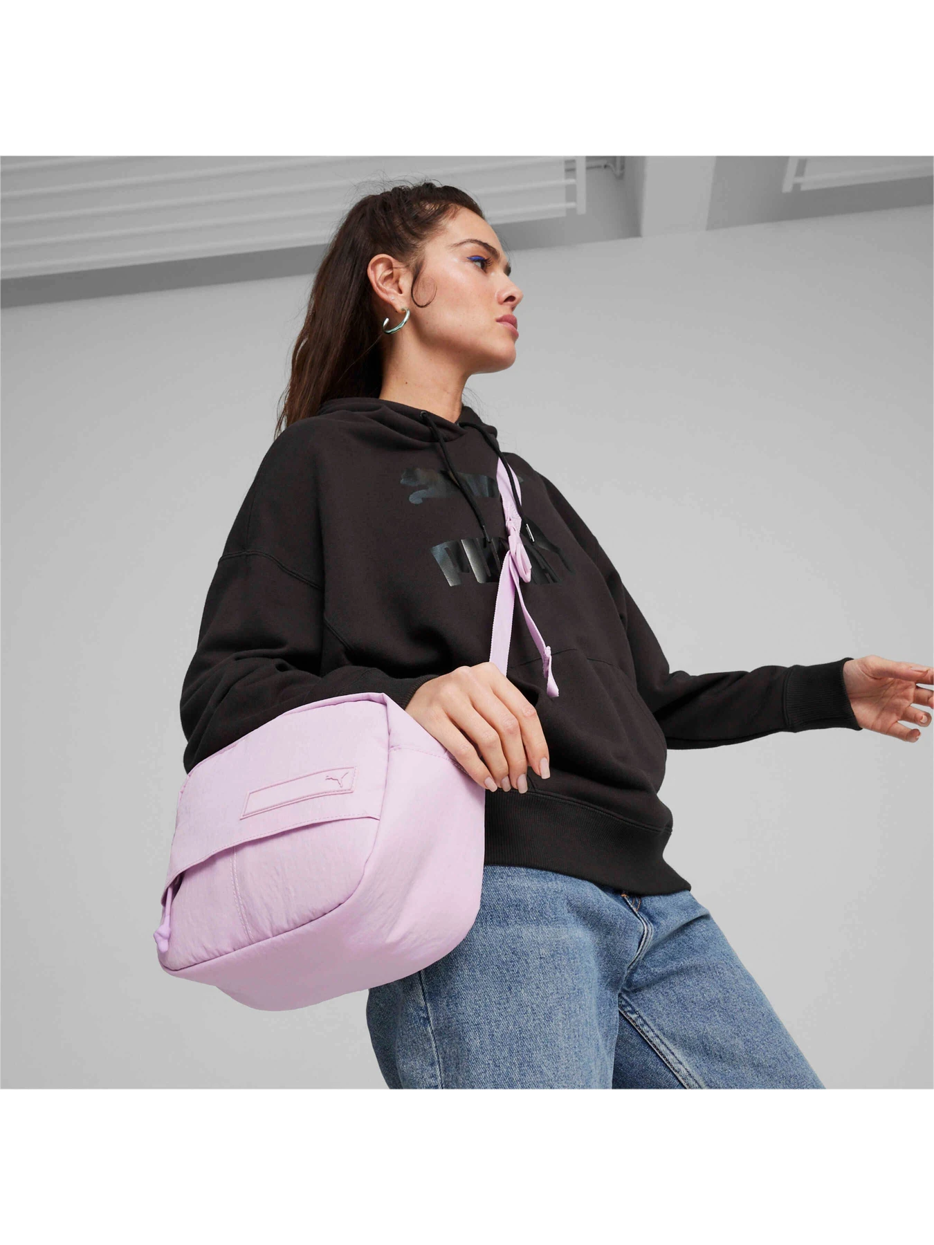 Сумки PUMA .bl Crossbody Bag модель 090396 Фото