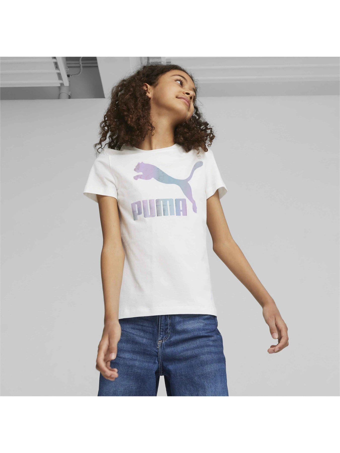 Футболки и поло PUMA Classics Iridescent Logo Tee модель 622904 Фото