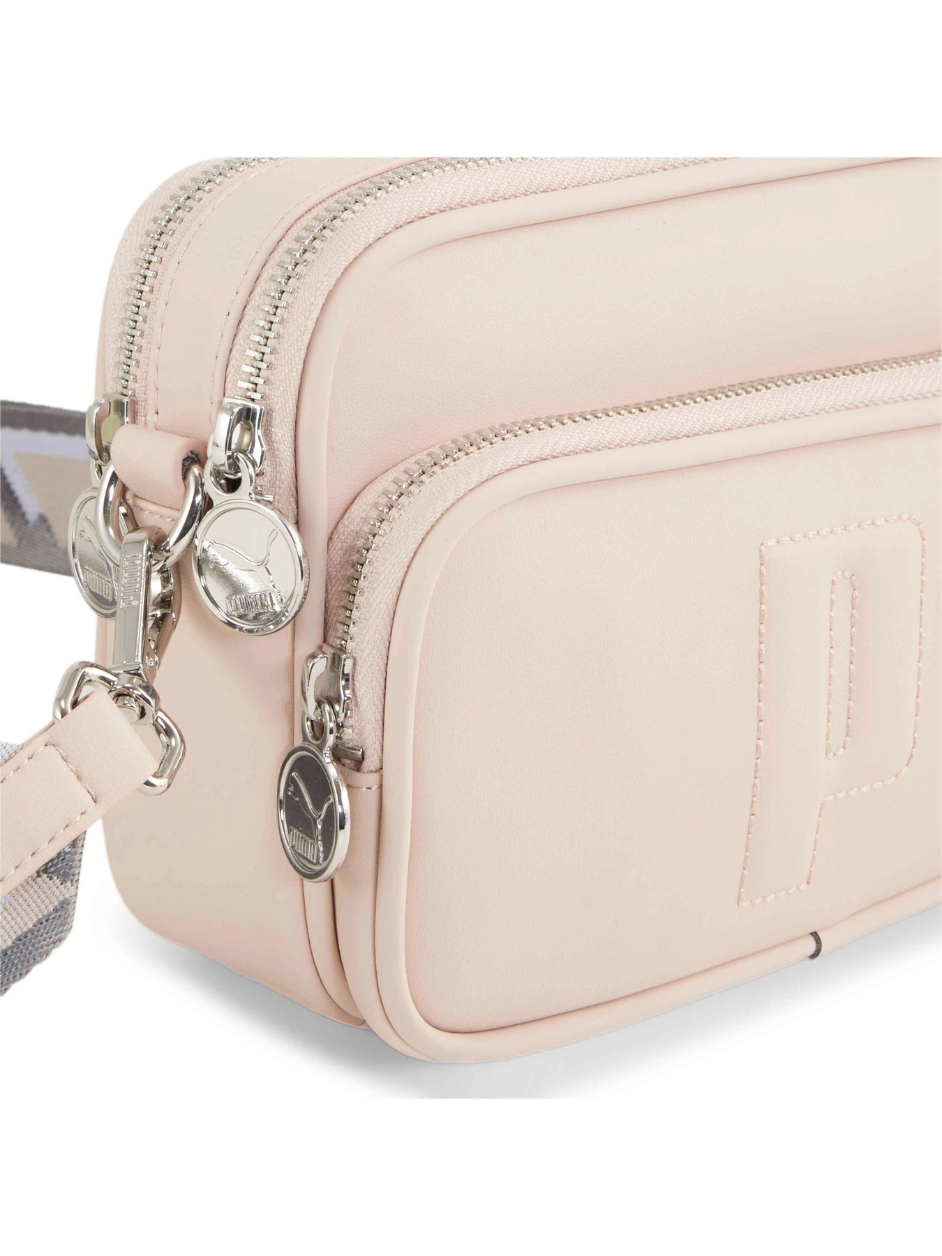 Сумки PUMA Sense M Cross Body Bag модель 090429 Сумки PUMA Sense M Cross Body Bag модель 090429 Фото