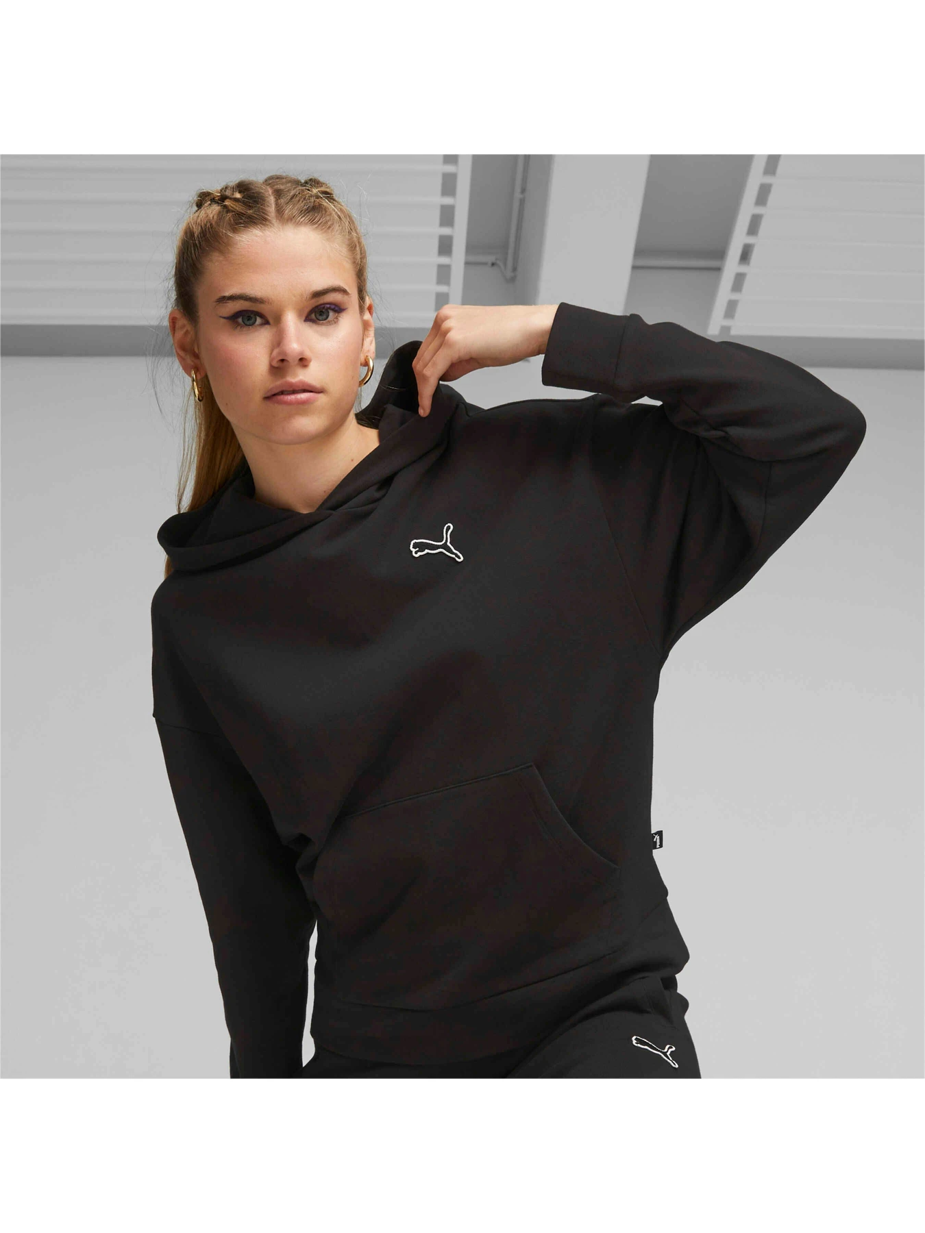Худи и свитшоты PUMA Better Essentials Hoodie модель 675988 Худи и свитшоты PUMA Better Essentials Hoodie модель 675988 Фото