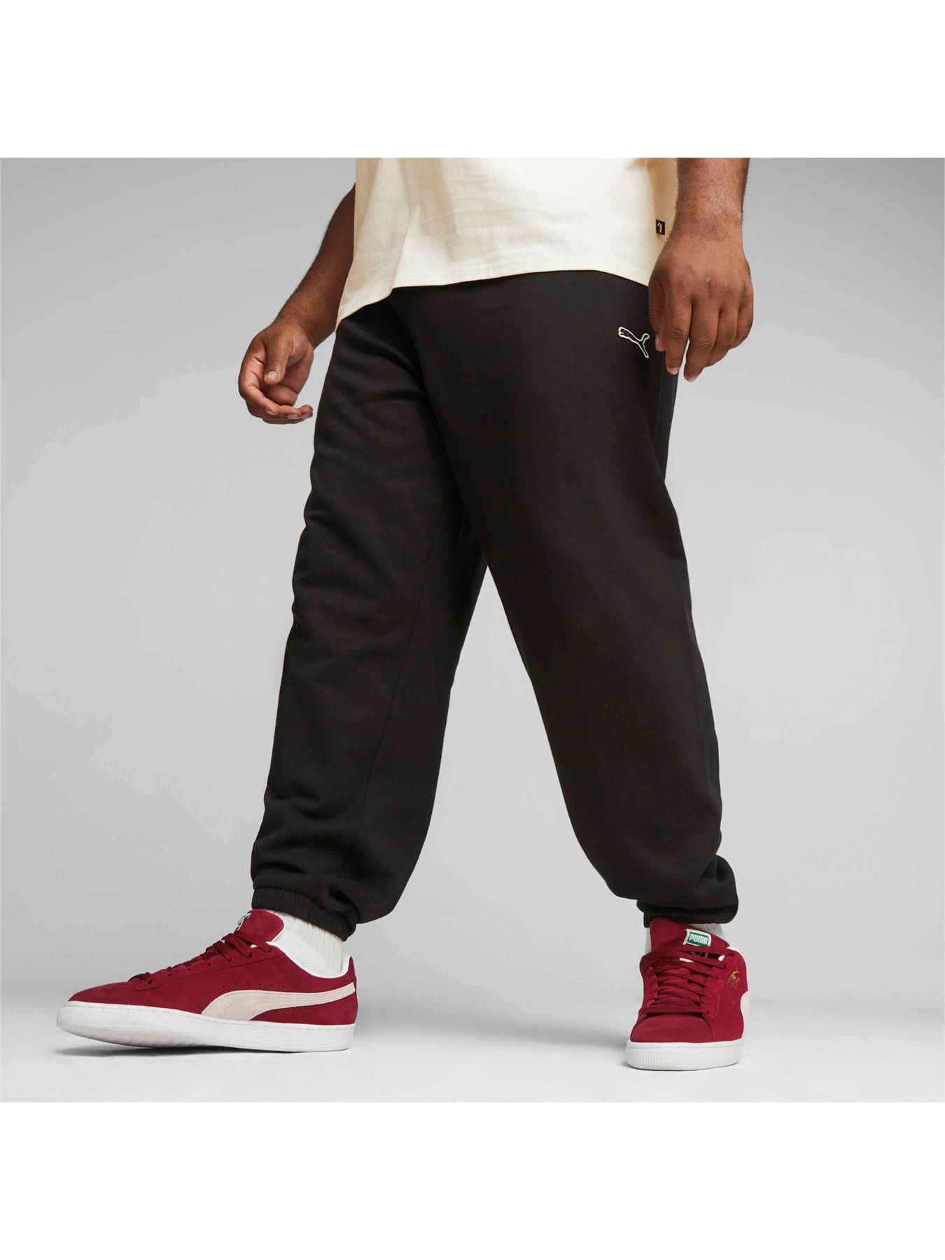 Брюки PUMA Better Essentials Sweatpants модель 675980 Брюки PUMA Better Essentials Sweatpants модель 675980 Фото