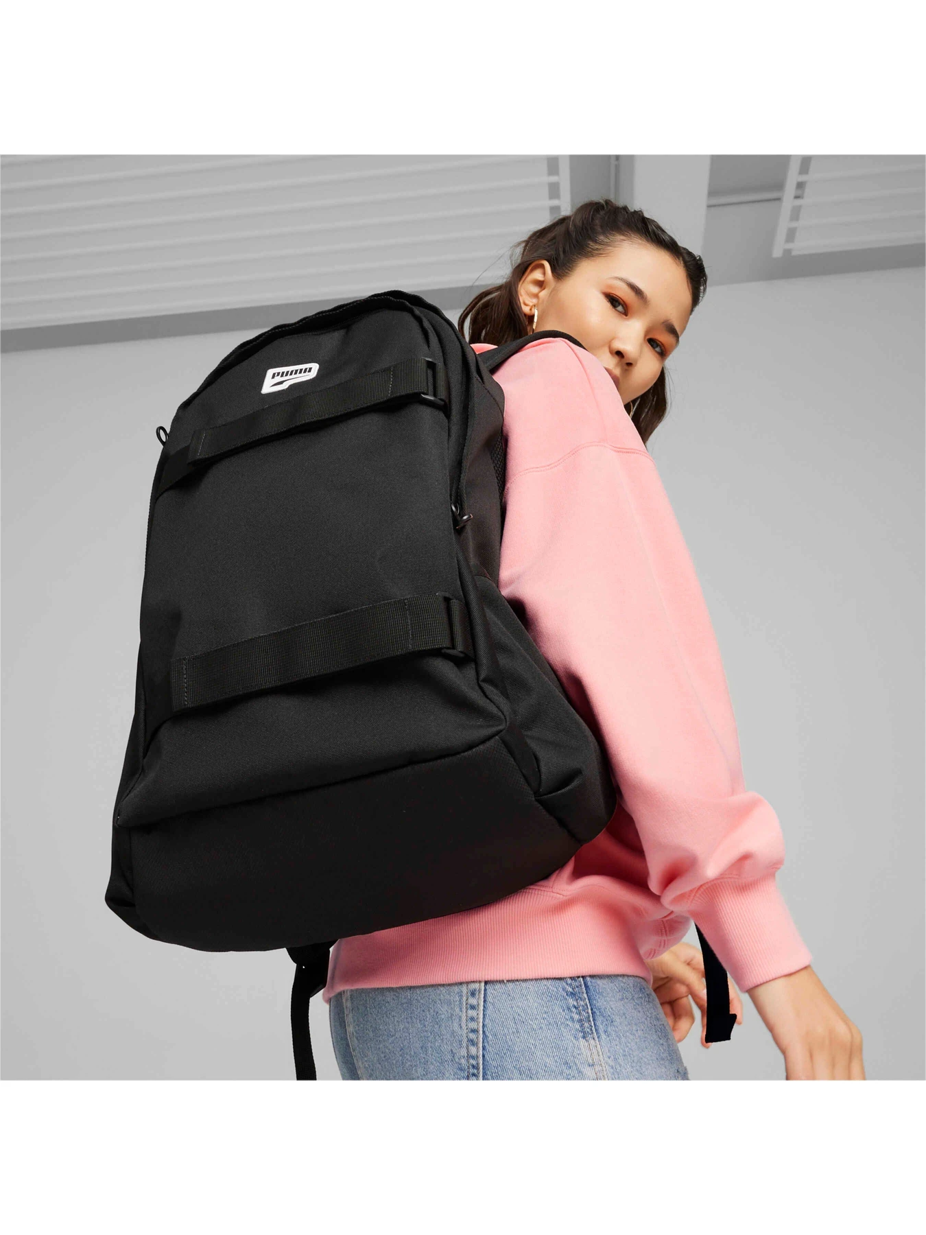 Рюкзаки PUMA Downtown Backpack модель 090255 Рюкзаки PUMA Downtown Backpack модель 090255 Фото