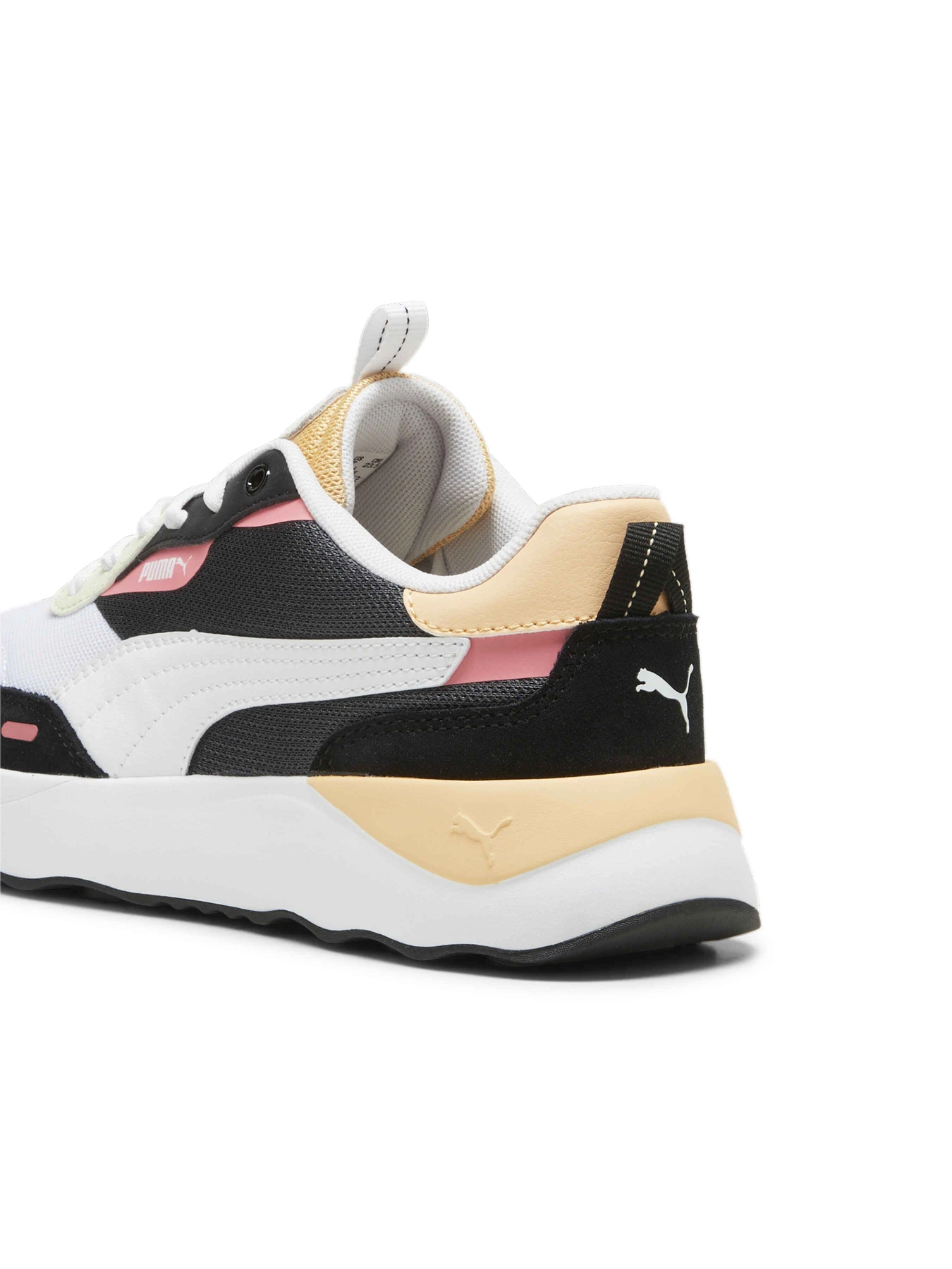 Кроссовки PUMA Runtamed Platform модель 392324 Кроссовки PUMA Runtamed Platform модель 392324 Фото