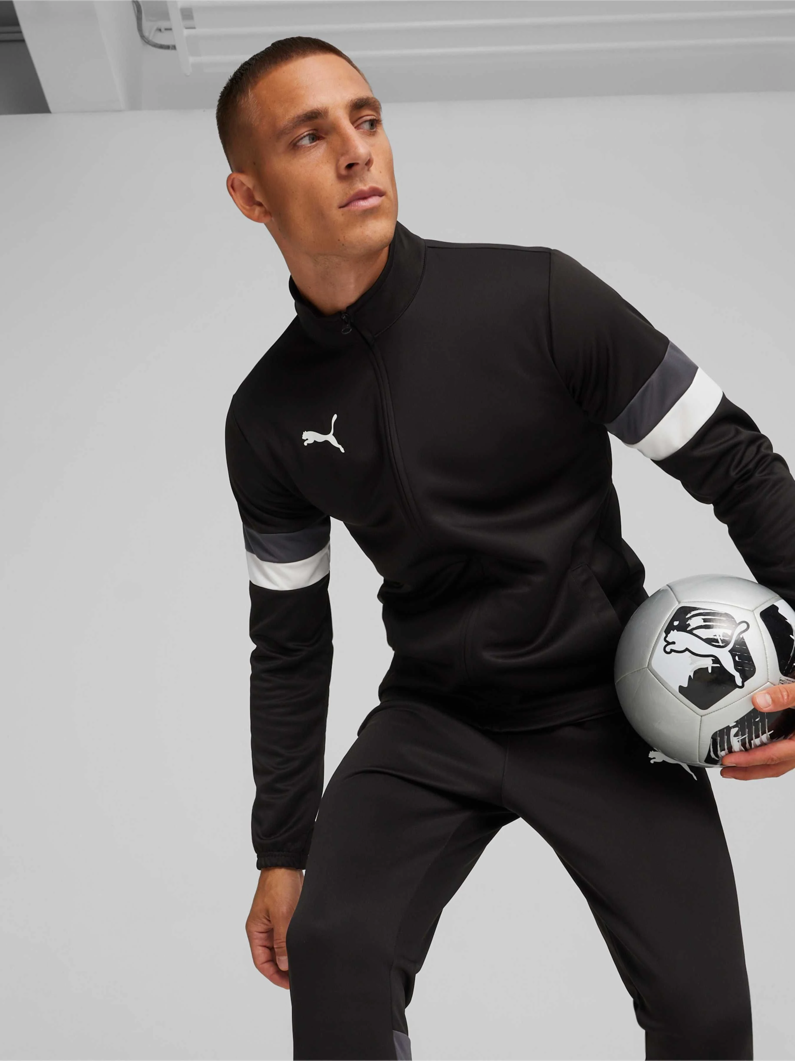 Чоловічий Спортивний костюм PUMA Teamrise Tracksuit фото 3