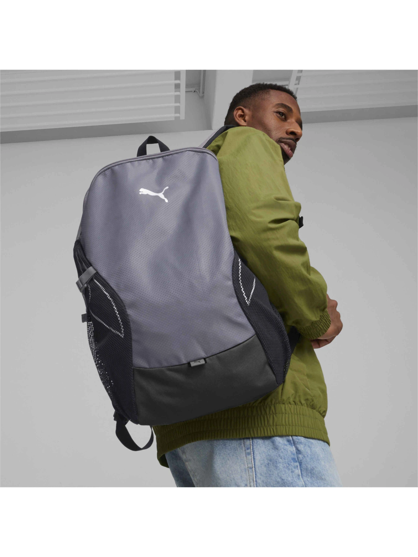 Рюкзаки PUMA Plus Pro Backpack модель 090350 Рюкзаки PUMA Plus Pro Backpack модель 090350 Фото