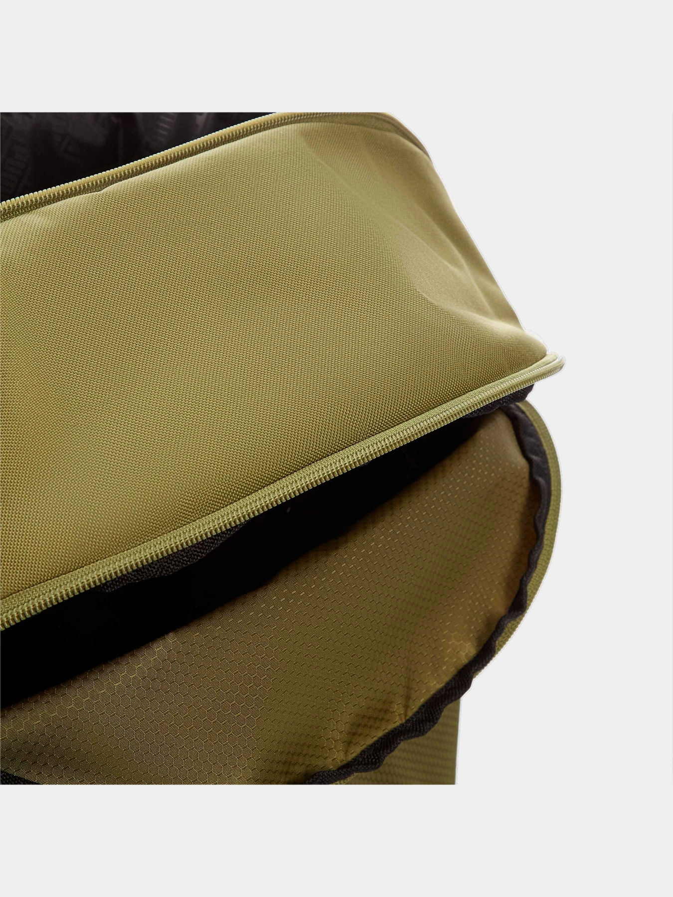 Рюкзаки PUMA Plus Pro Backpack модель 090350 Рюкзаки PUMA Plus Pro Backpack модель 090350 Фото