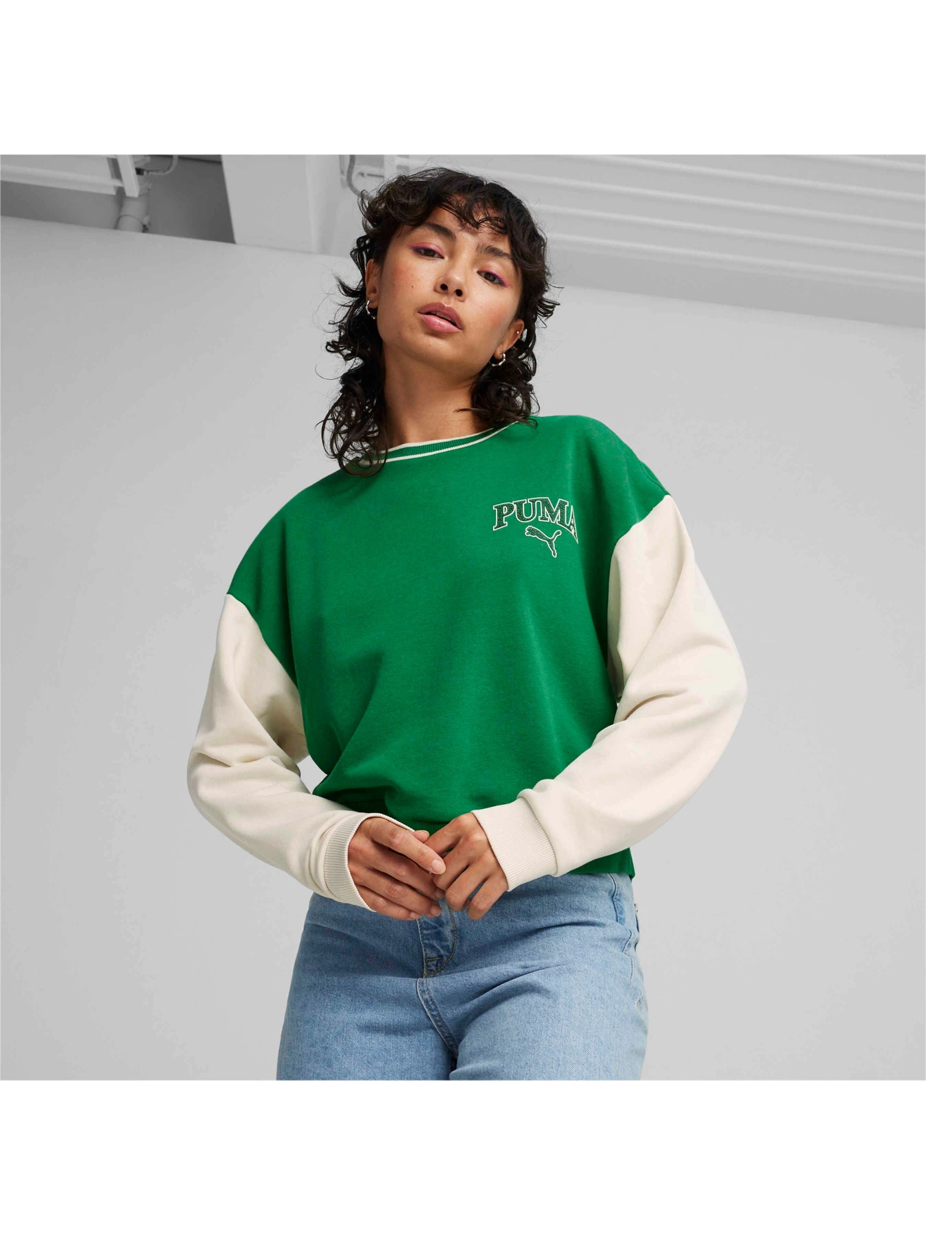 Худі та світшоти PUMA Squad Crew Tr модель 677898 Фото