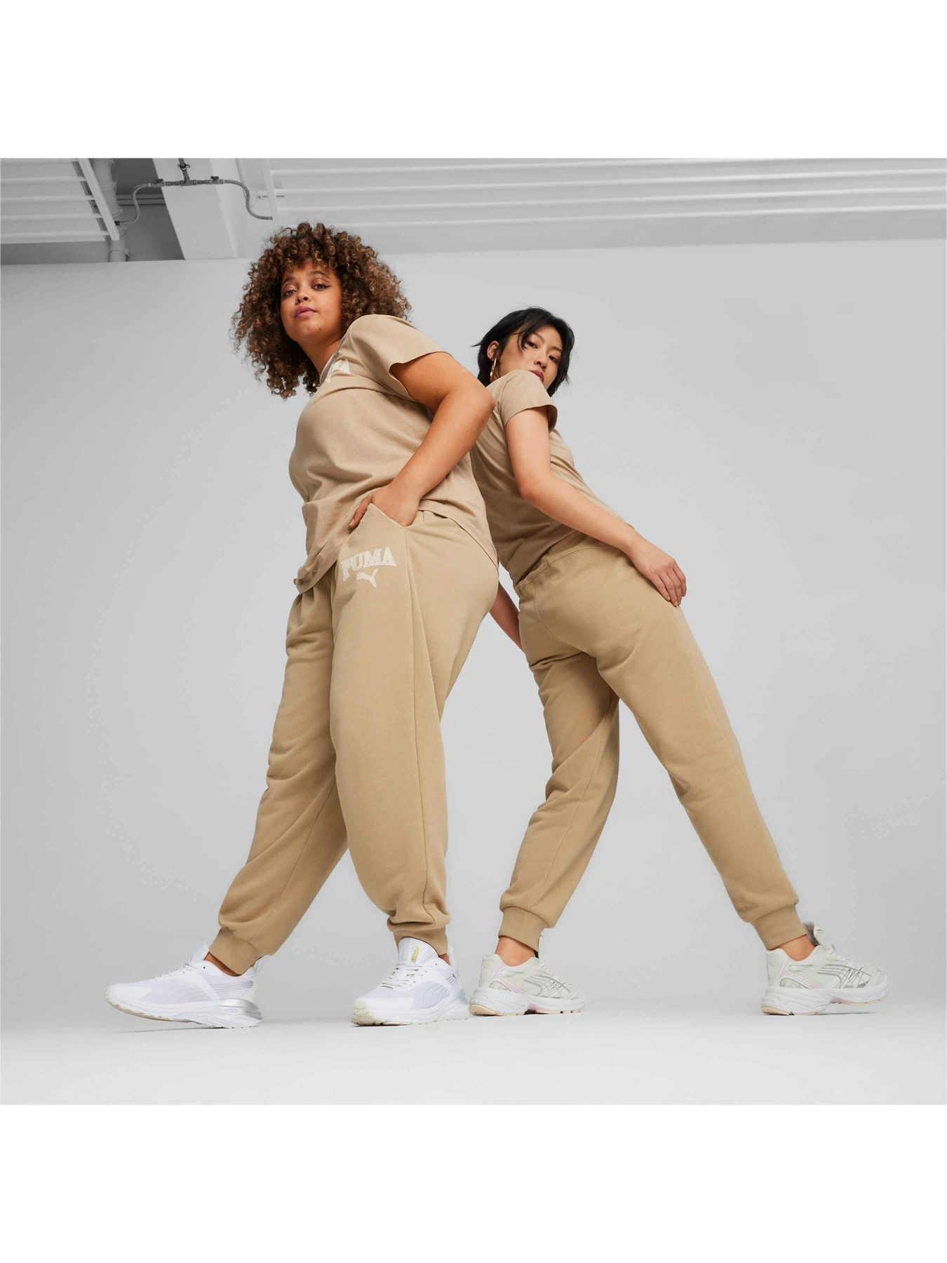 Штани PUMA Squad Pants Tr модель 677901 Штани PUMA Squad Pants Tr модель 677901 Фото