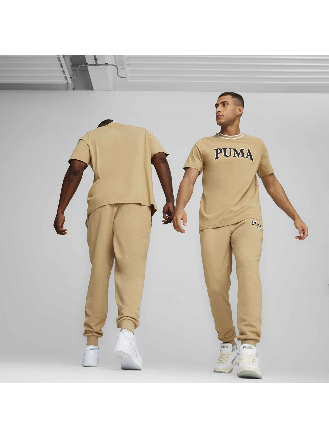 Футболки и поло PUMA Squad Graphic Tee модель 678967 Футболки и поло PUMA Squad Graphic Tee модель 678967 Фото
