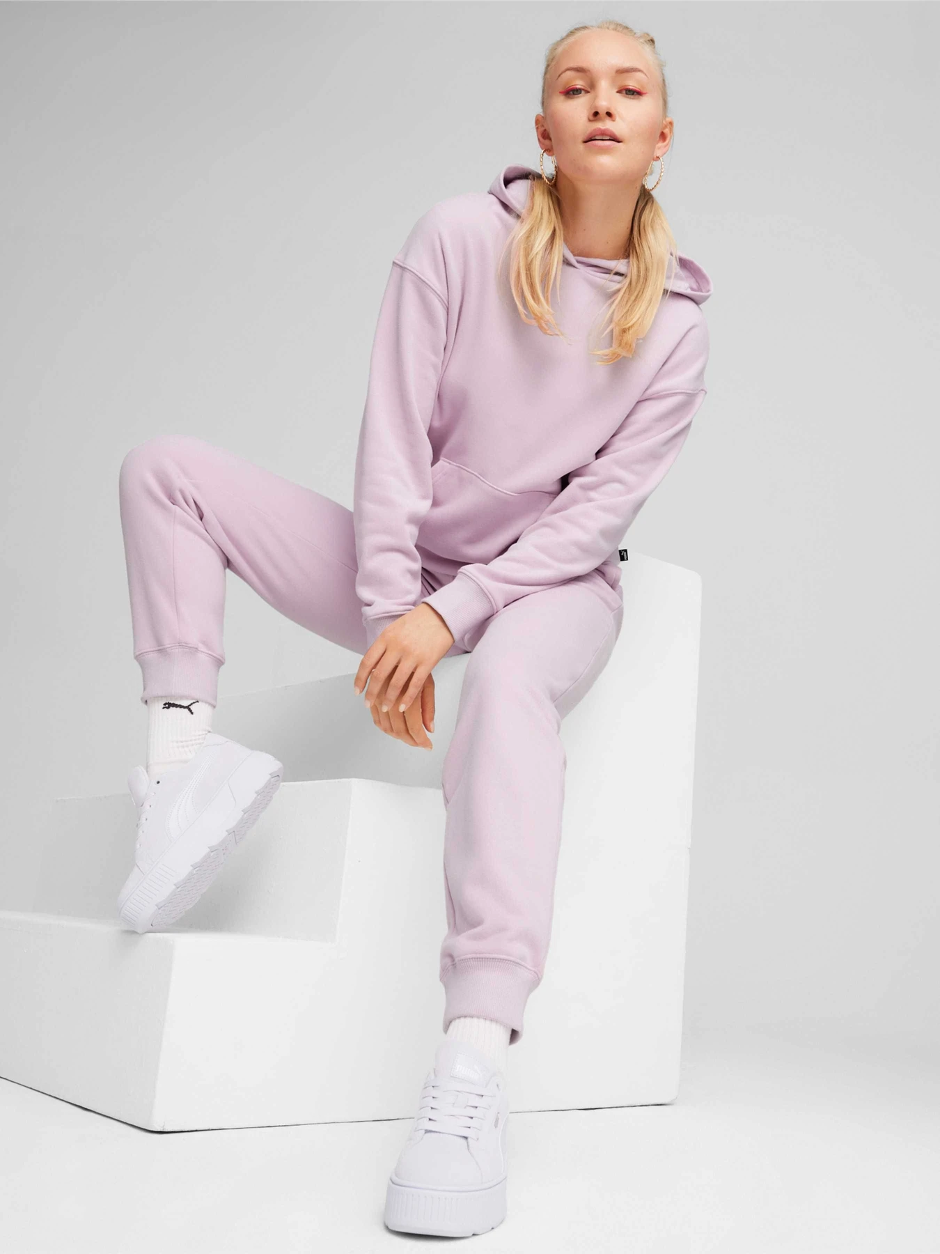 Костюмы PUMA Loungewear Suit Tr модель 679920 Костюмы PUMA Loungewear Suit Tr модель 679920 Фото