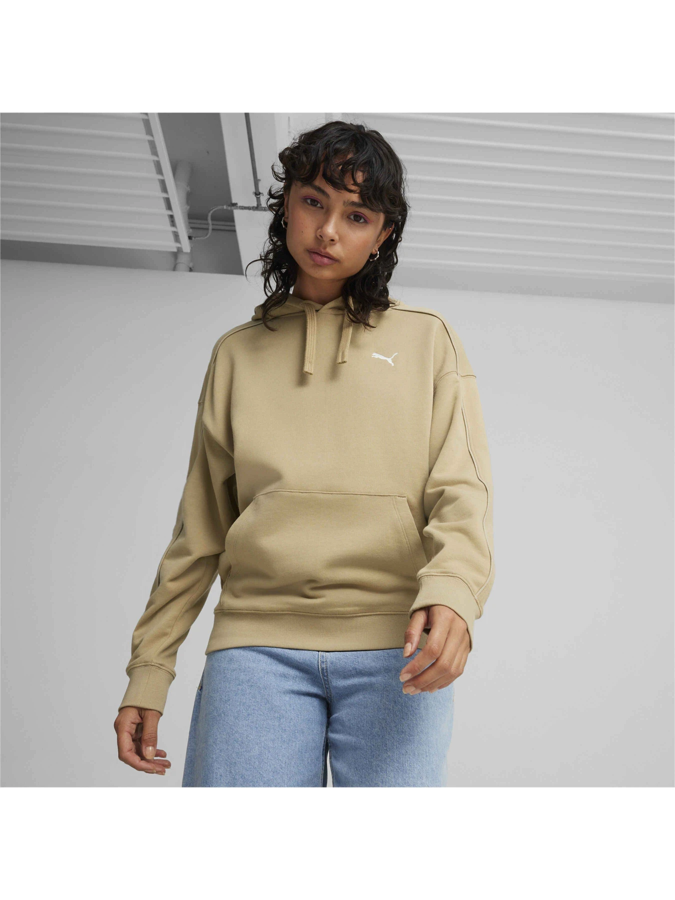 Худи и свитшоты PUMA Her Hoodie Tr модель 677885 Фото