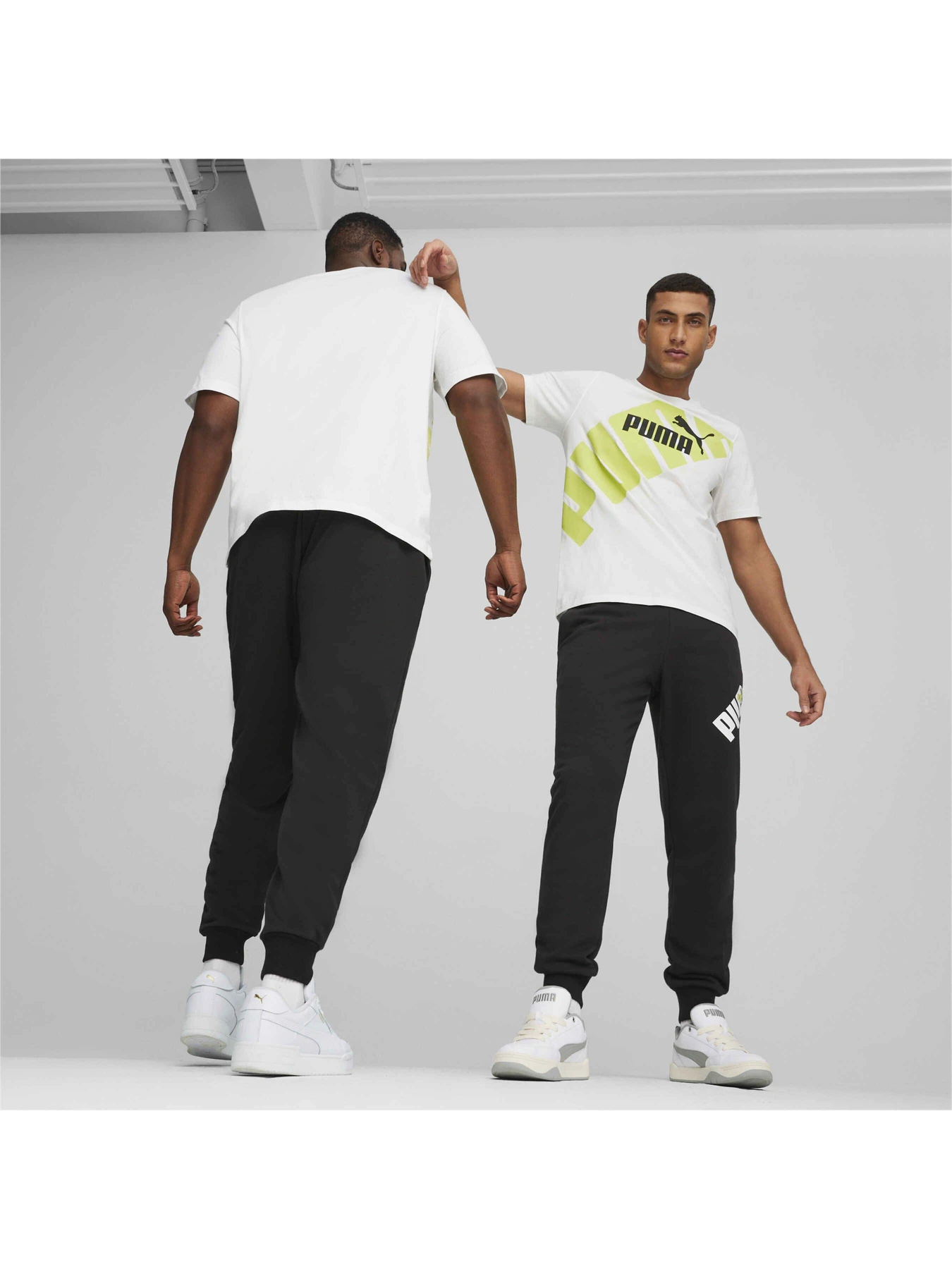 Футболки і поло PUMA Power Graphic Tee модель 678960 Фото
