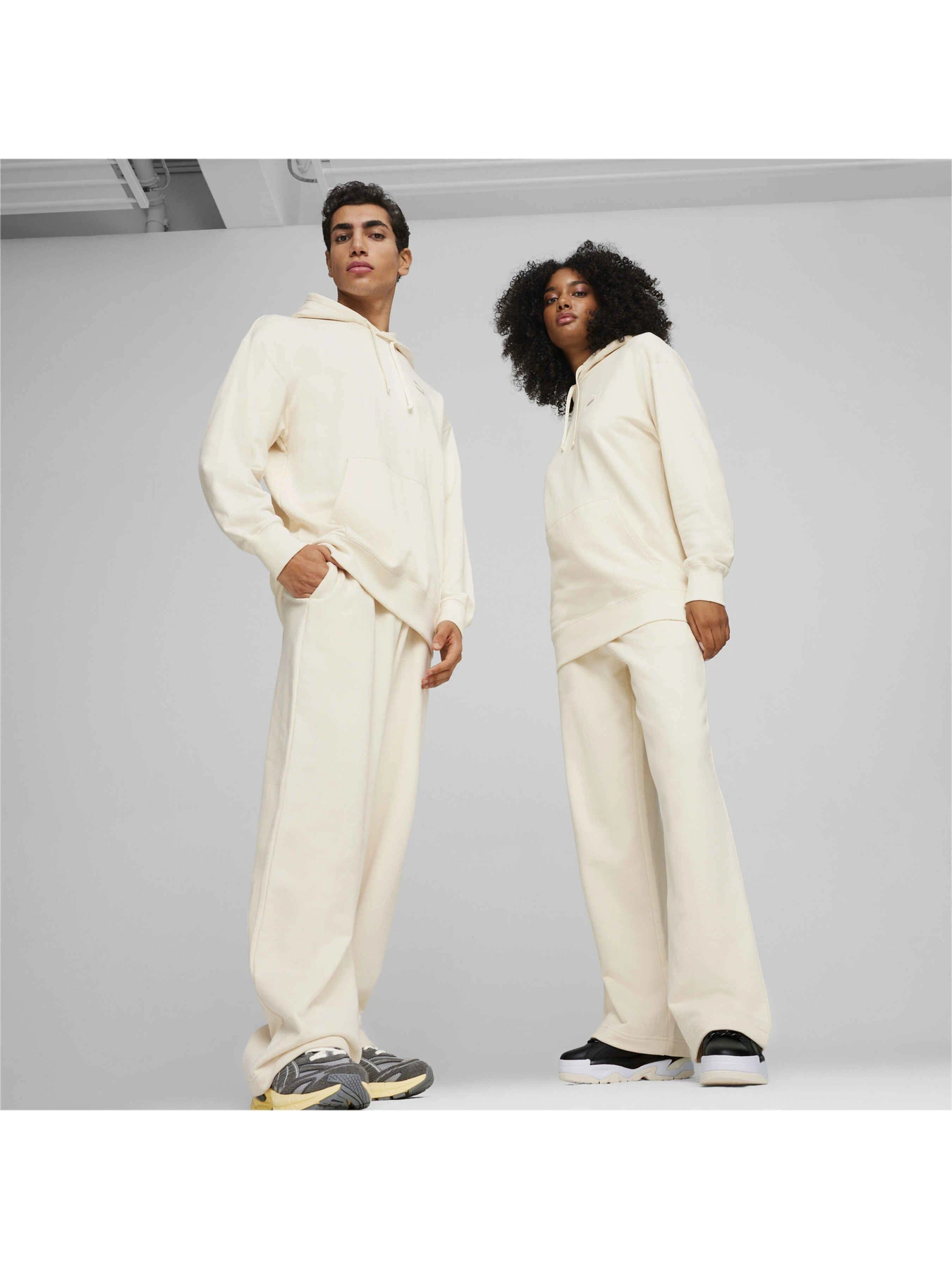 Штани PUMA Better Classics Sweatpants модель 624248 Фото