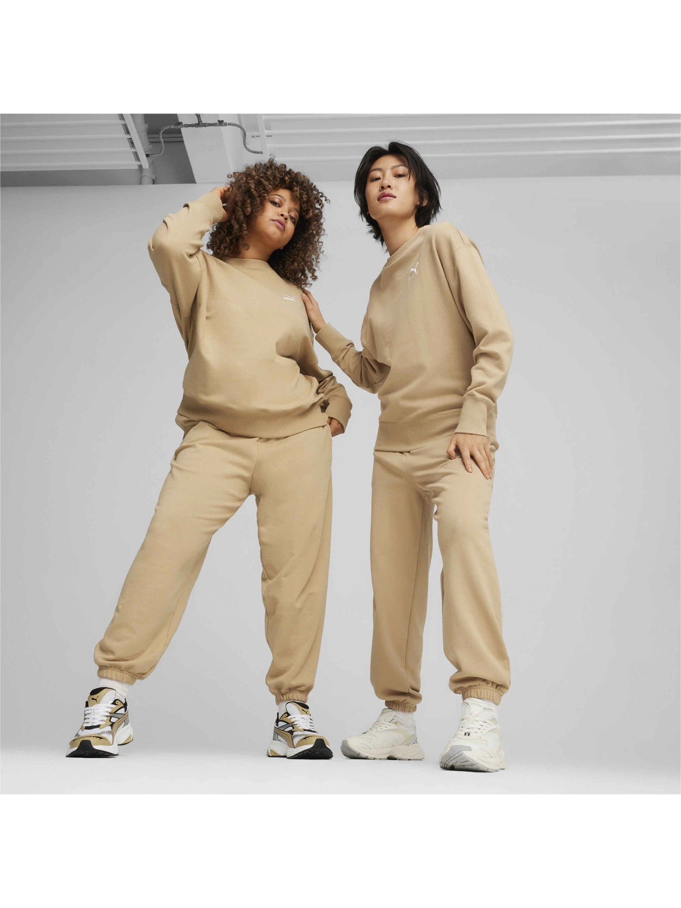 Худи и свитшоты PUMA Better Classics Relaxed Crew модель 624231 Худи и свитшоты PUMA Better Classics Relaxed Crew модель 624231 Фото
