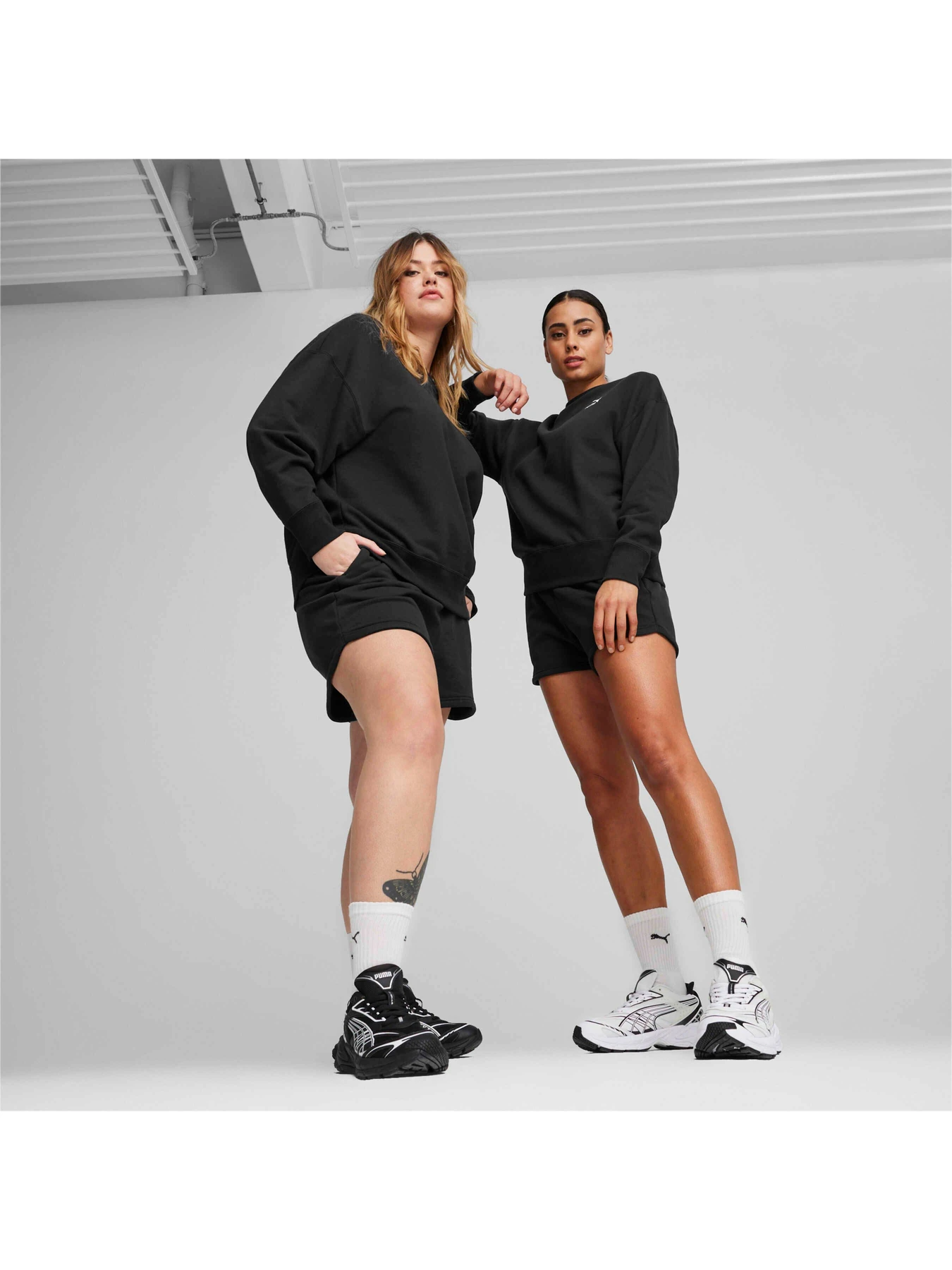 Худі та світшоти PUMA Better Classics Relaxed Crew модель 624231 Худі та світшоти PUMA Better Classics Relaxed Crew модель 624231 Фото
