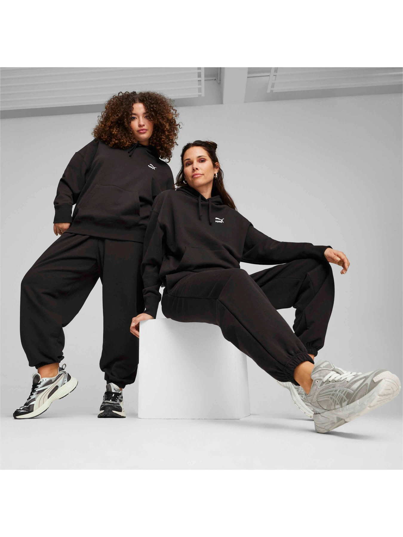 Худи и свитшоты PUMA Better Relaxed Hoodie модель 624227 Фото