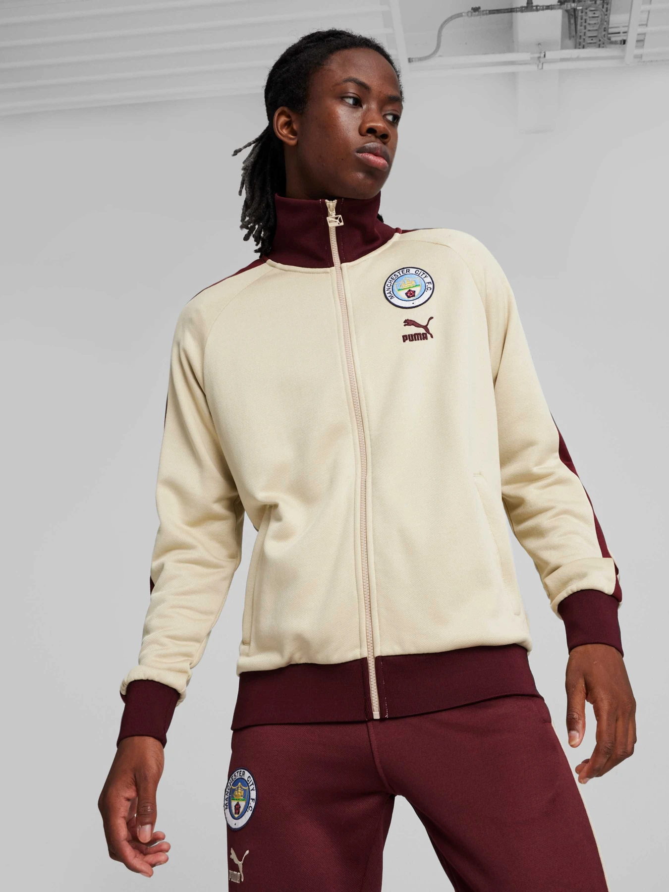 Худі та світшоти PUMA Mcfc Ftblheritage T7 Jacket модель 769496 Худі та світшоти PUMA Mcfc Ftblheritage T7 Jacket модель 769496 Фото