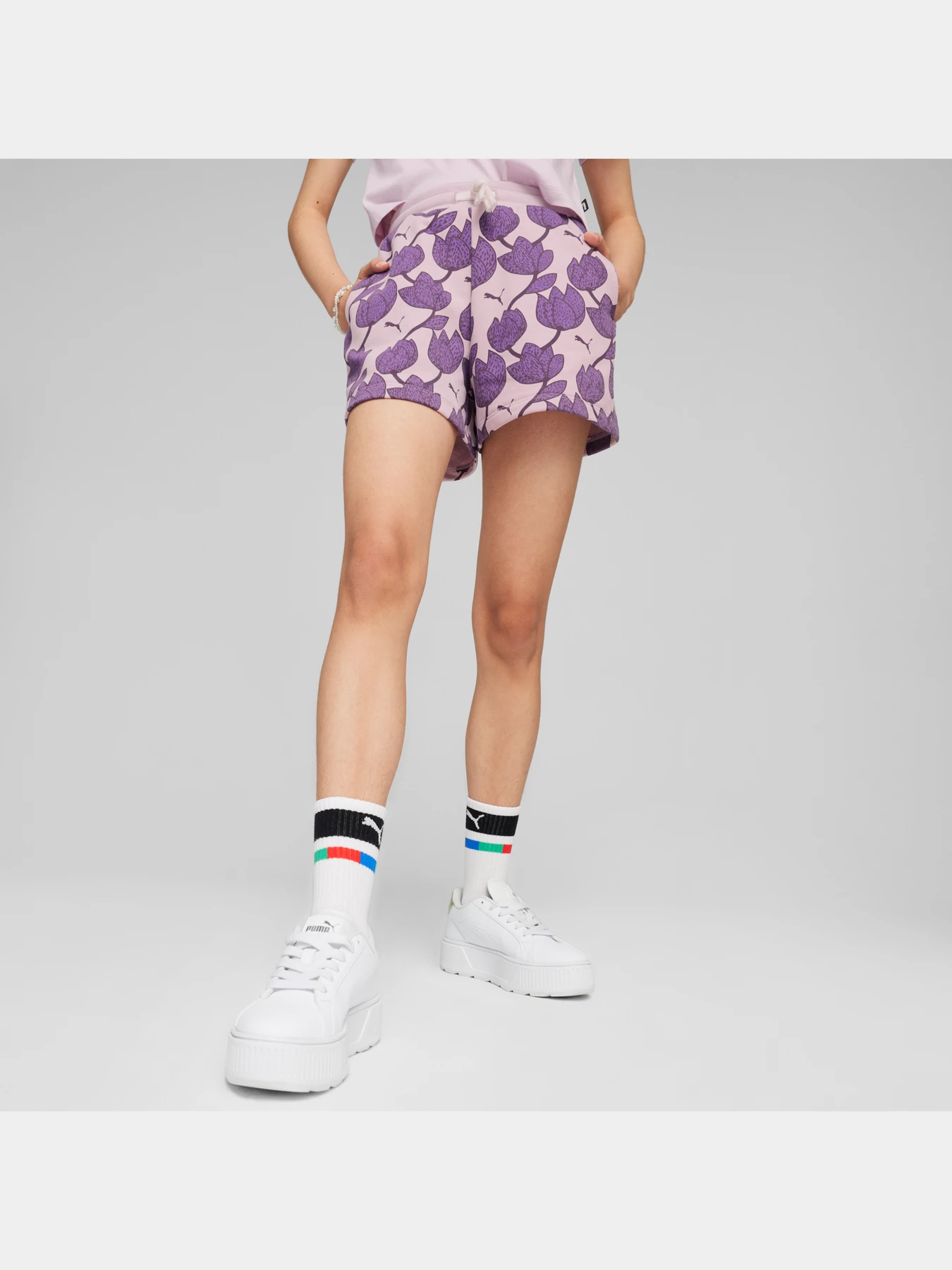 Шорты PUMA Ess+ Blossom Aop Shorts модель 679820 Фото