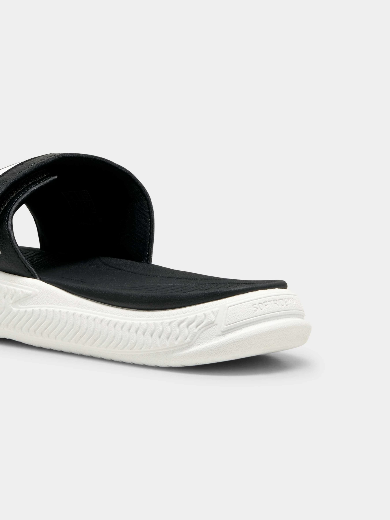 Шлёпанцы PUMA Softridepro Slide 24 V модель 395431 Шлёпанцы PUMA Softridepro Slide 24 V модель 395431 Фото