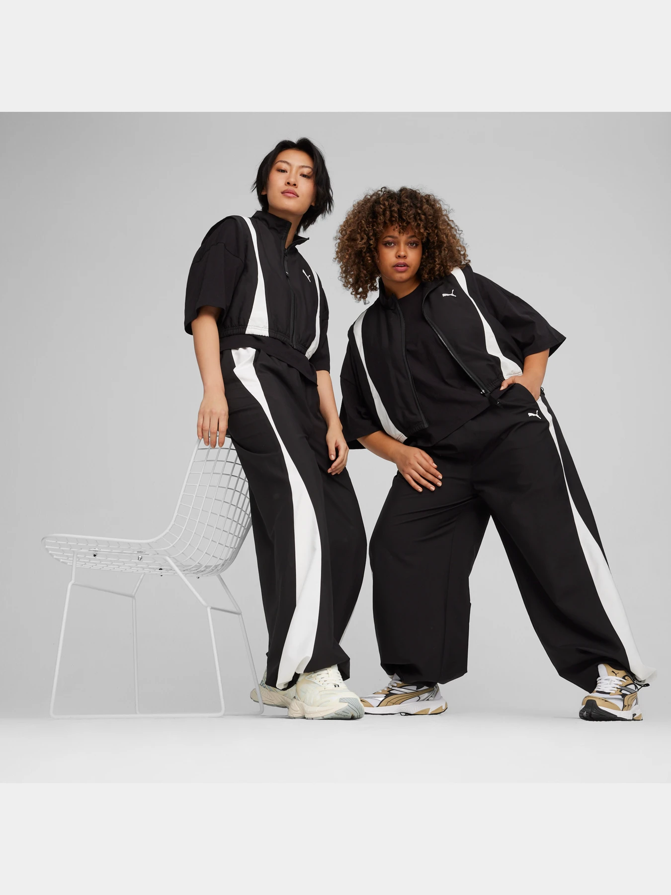 Куртки и дубленки PUMA Dare To Woven Vest модель 624299 Куртки и дубленки PUMA Dare To Woven Vest модель 624299 Фото