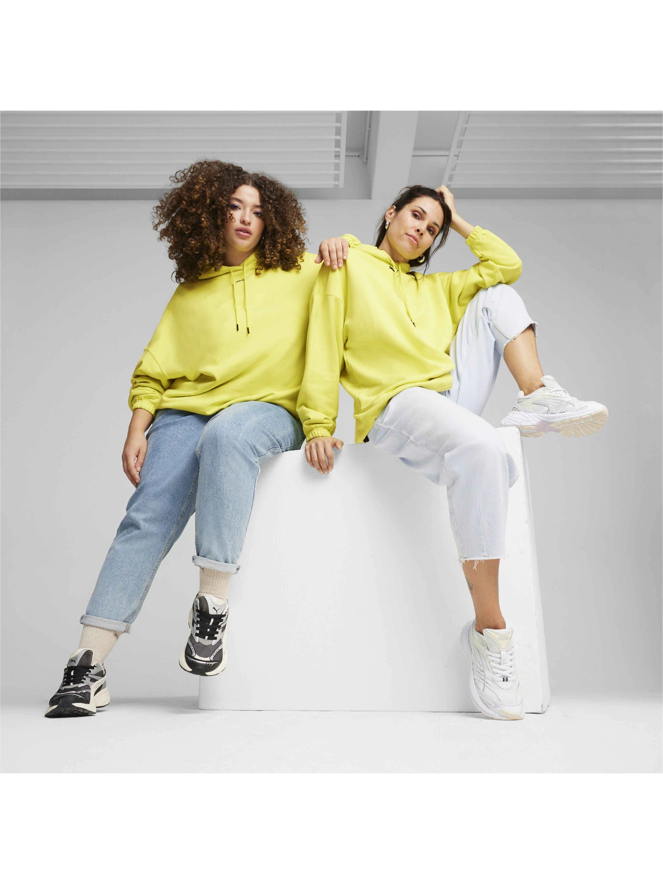 Худи и свитшоты PUMA Dare To Oversized Hoodie Tr модель 624296 Фото