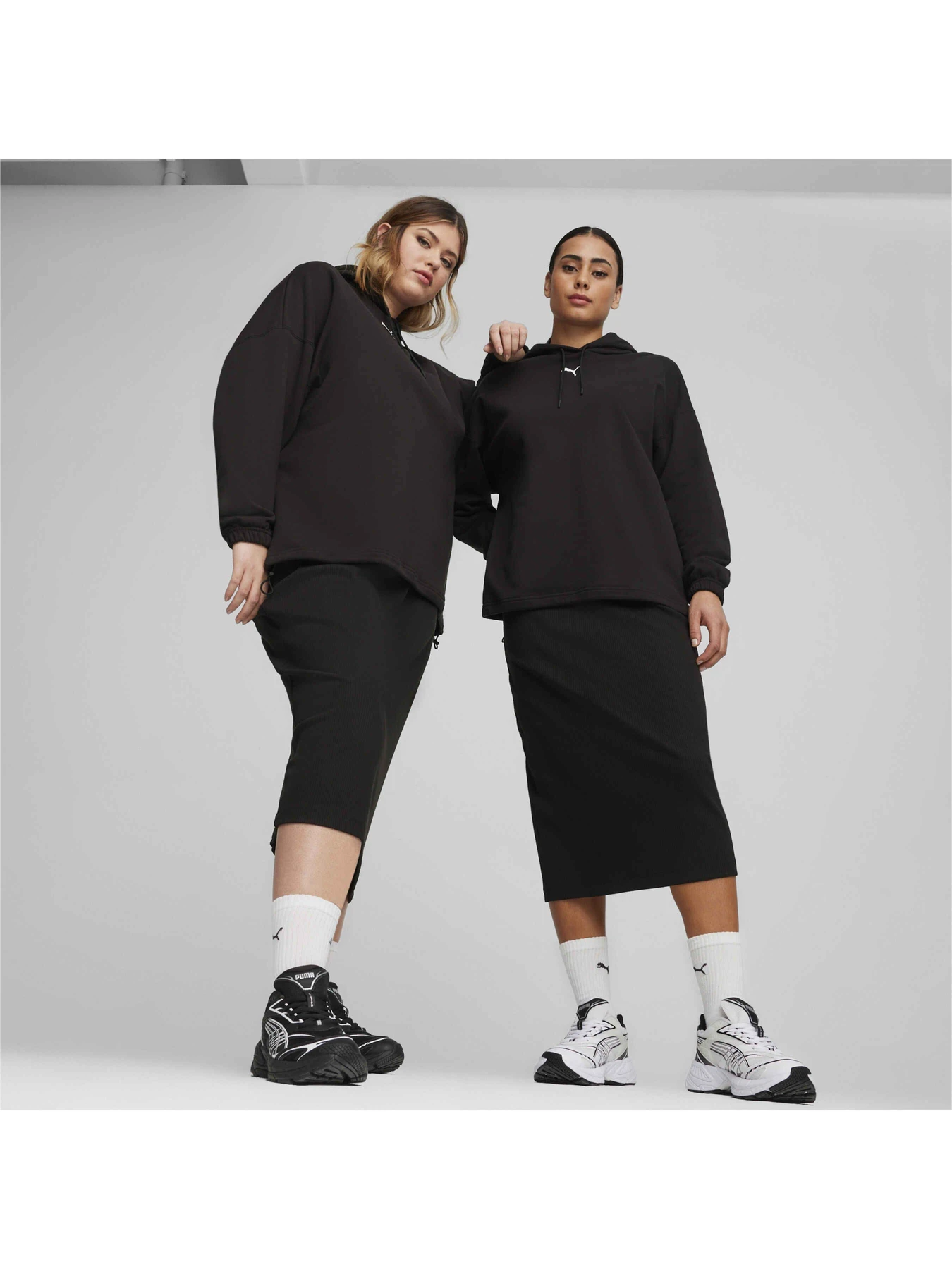 Худи и свитшоты PUMA Dare To Oversized Hoodie Tr модель 624296 Худи и свитшоты PUMA Dare To Oversized Hoodie Tr модель 624296 Фото