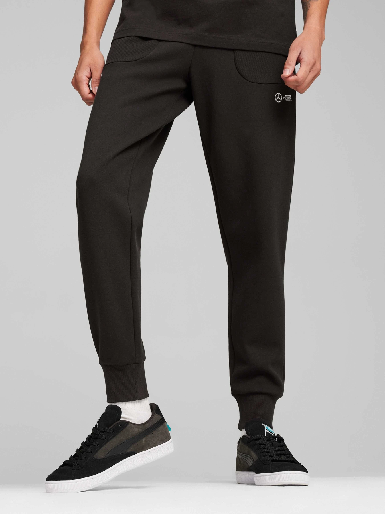 Спортивные штаны PUMA Mapf1 Sweatpants, Cc модель 623745 Спортивные штаны PUMA Mapf1 Sweatpants, Cc модель 623745 Фото