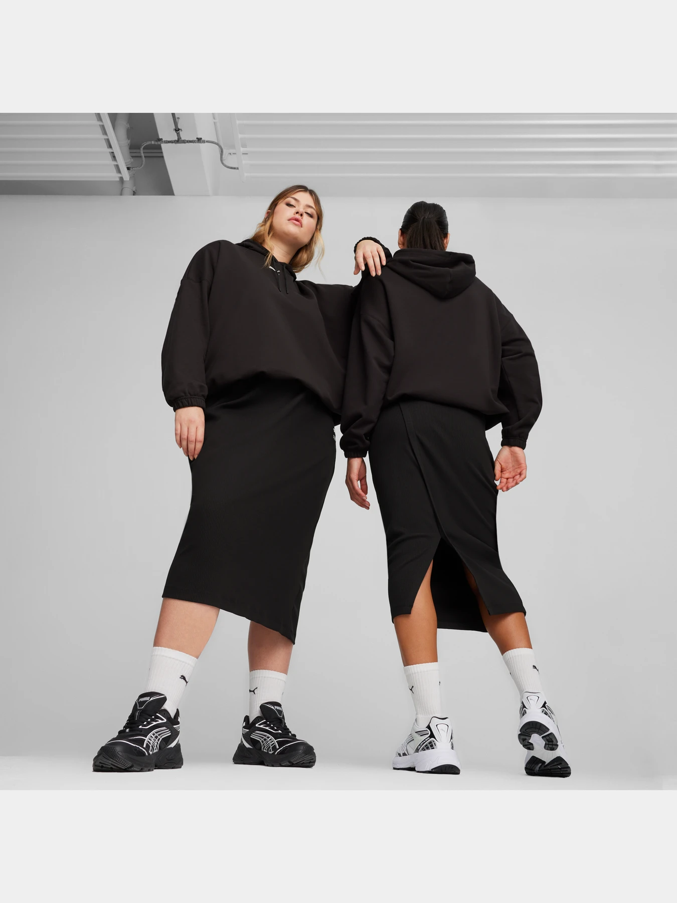 Юбки PUMA Classics Ribbed Midi Skirt модель 624265 Фото