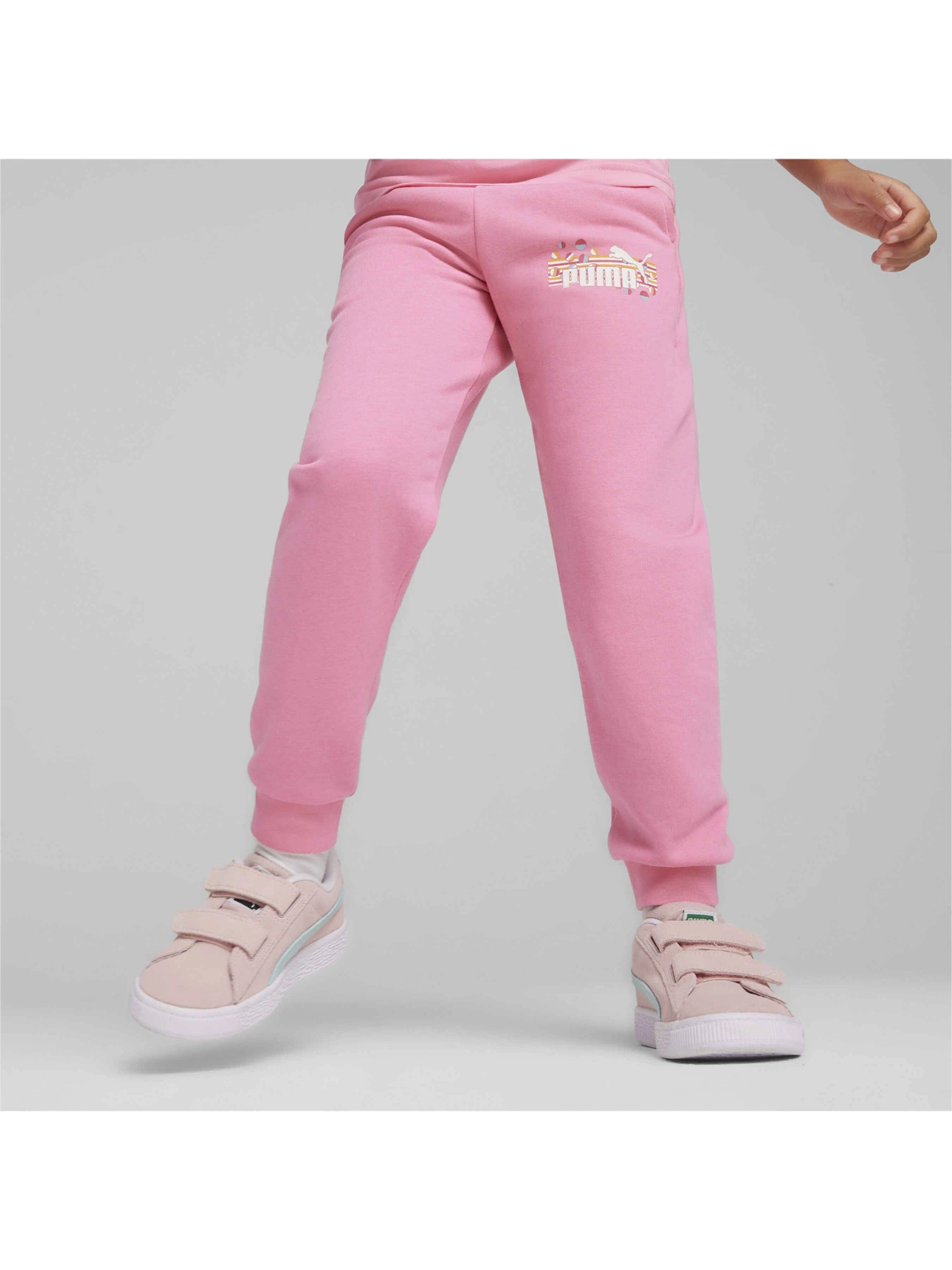 Штани PUMA Ess+ Summer Camp Sweatpants модель 679277 Фото