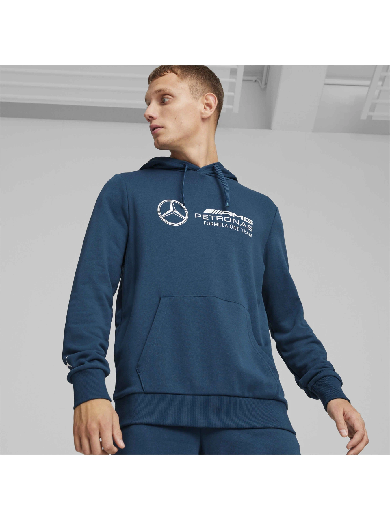 Худи и свитшоты PUMA Mapf1 Ess Hoodie модель 623757 Худи и свитшоты PUMA Mapf1 Ess Hoodie модель 623757 Фото