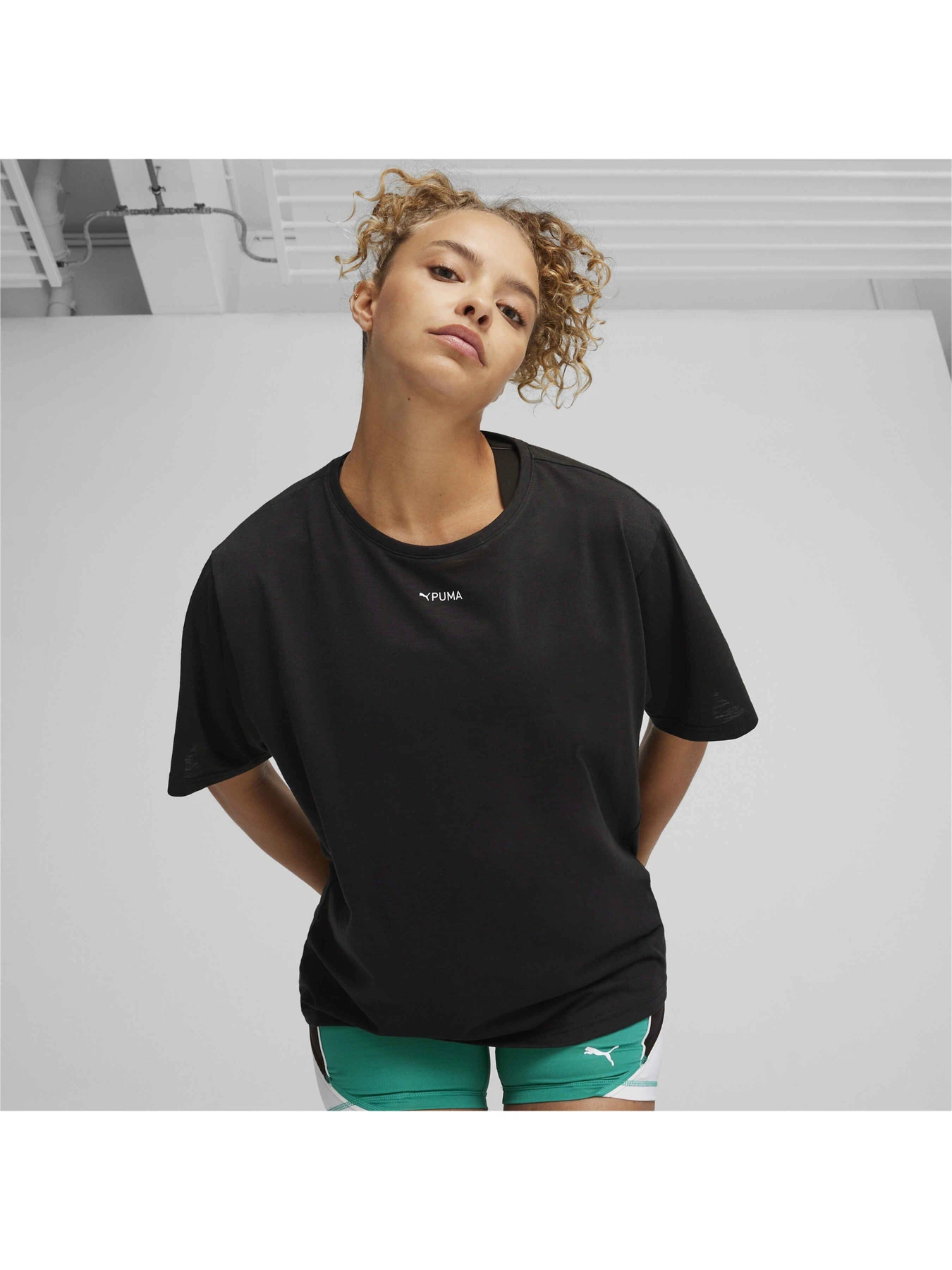 Футболки і поло PUMA Women Oversized Fit Tee модель 525115 Футболки і поло PUMA Women Oversized Fit Tee модель 525115 Фото