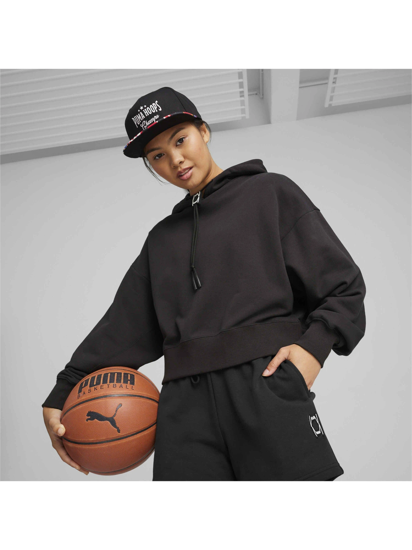 Шапки та кепки PUMA Basketball Pro Fb Cap модель 024916 Шапки та кепки PUMA Basketball Pro Fb Cap модель 024916 Фото