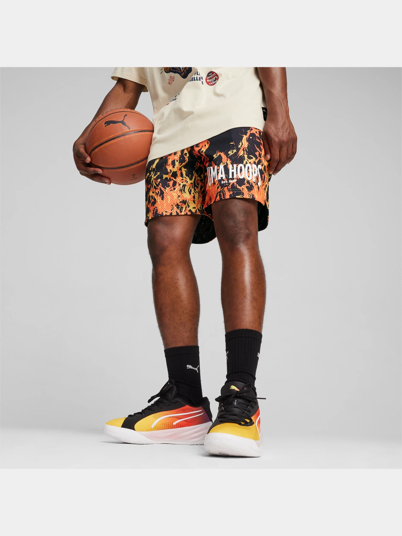 Шорти PUMA Straight Flames Short модель 624758 Фото