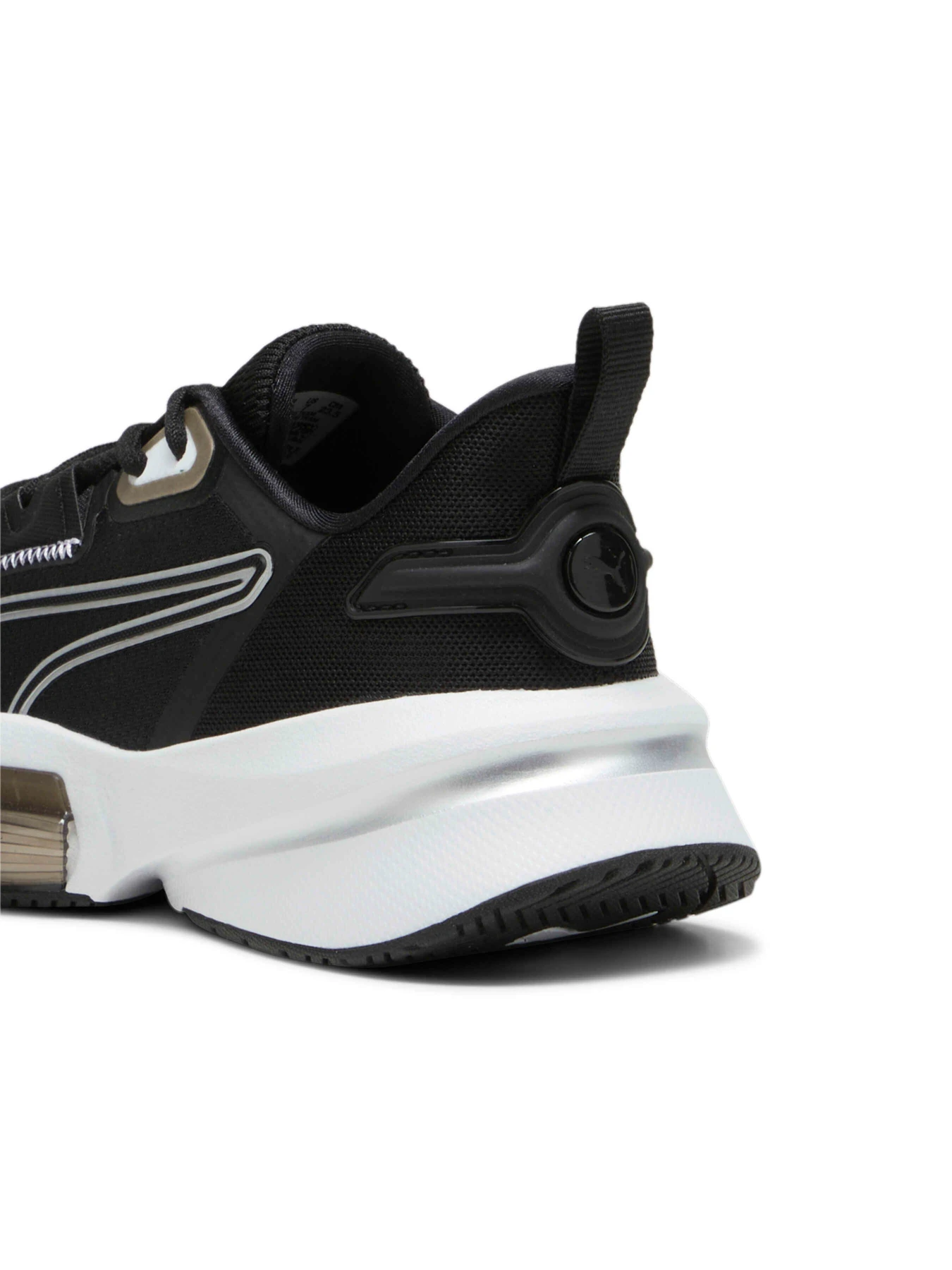 Кросівки PUMA Pwrframe Tr 3 Wns модель 379560 Кросівки PUMA Pwrframe Tr 3 Wns модель 379560 Фото