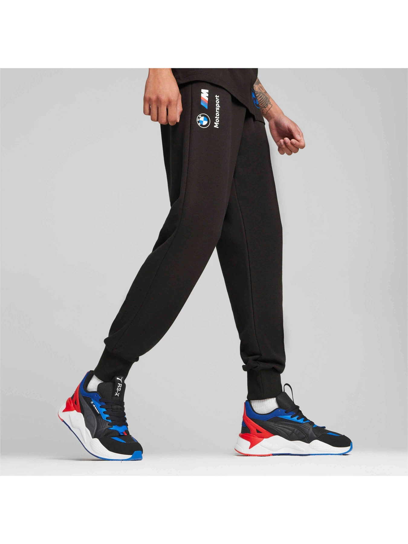 Брюки PUMA Bmw Mms Ess Sweat Pants Ft модель 624163 Брюки PUMA Bmw Mms Ess Sweat Pants Ft модель 624163 Фото